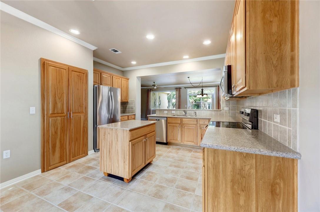 112 Camp DR
