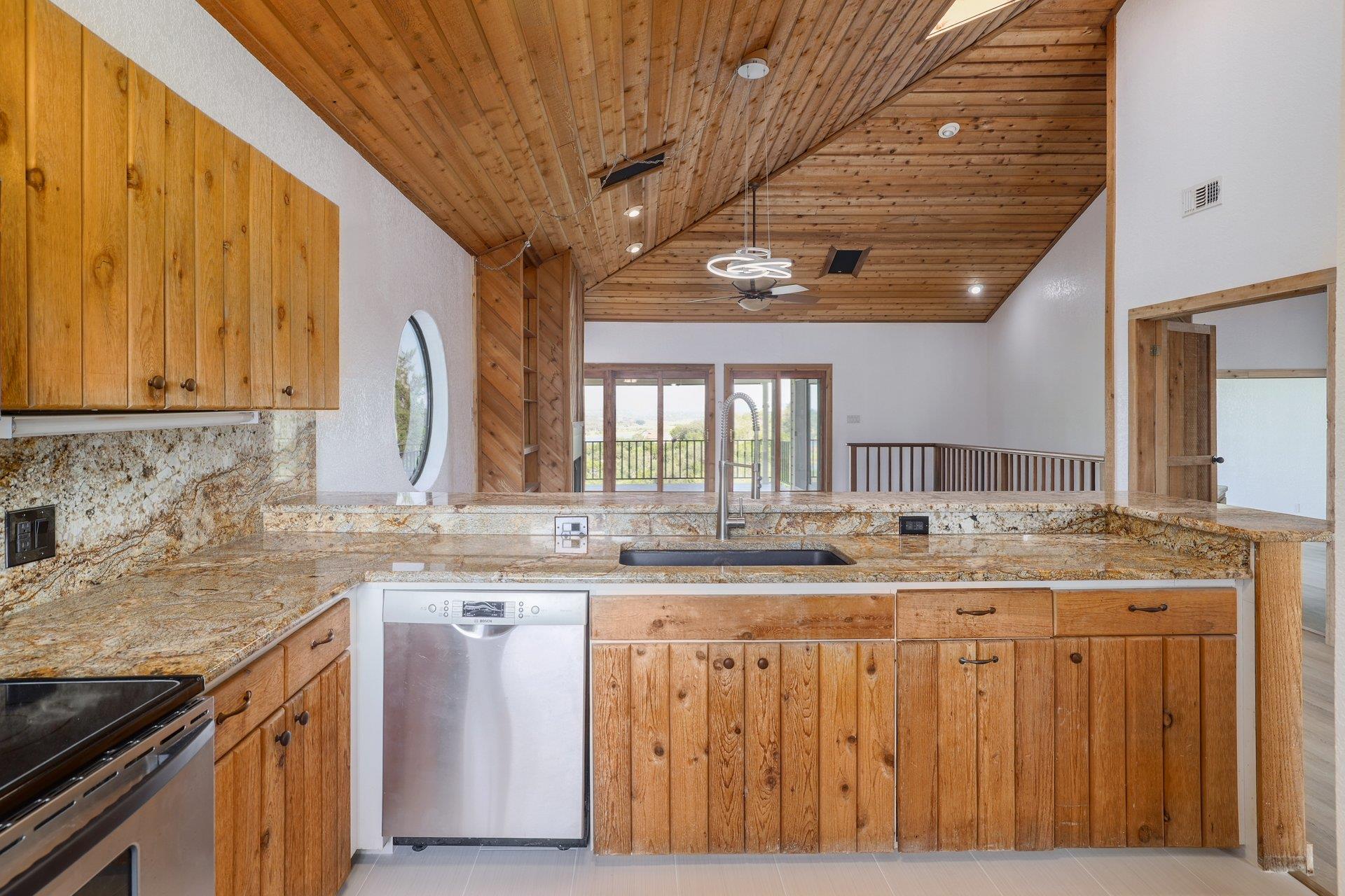 313 Kendall RD