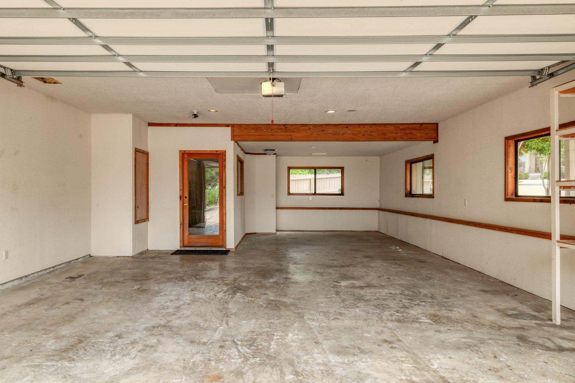 313 Kendall RD