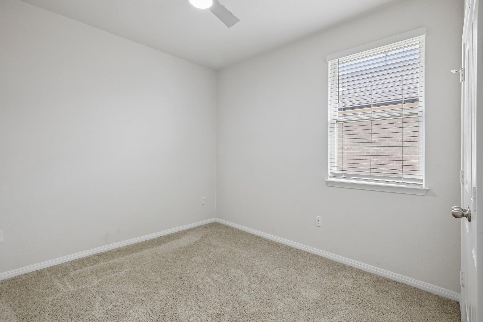 149 Mackinac LN