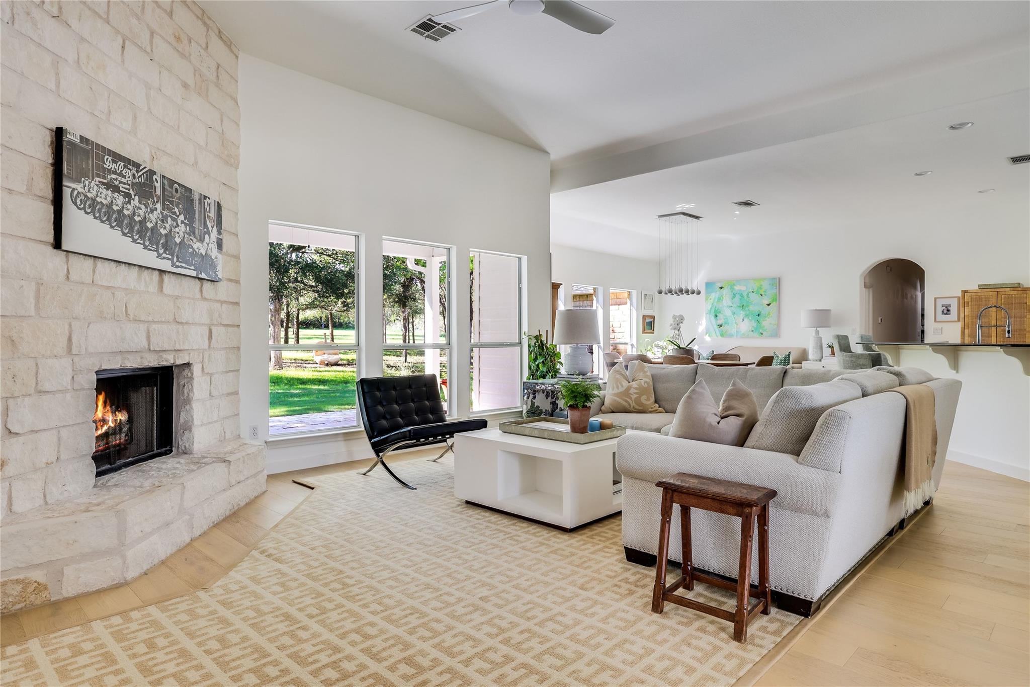 136 Territory DR
