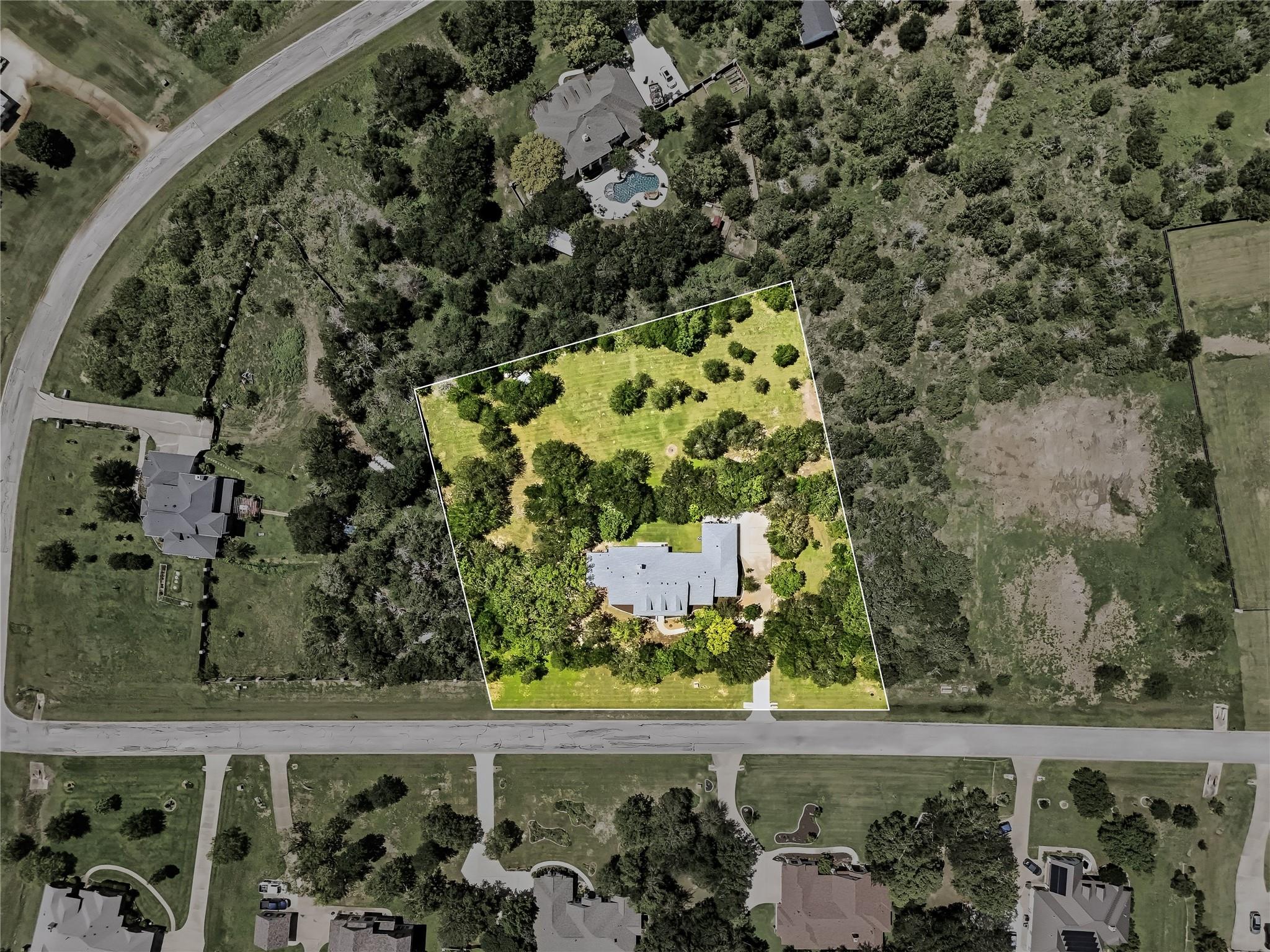 136 Territory DR