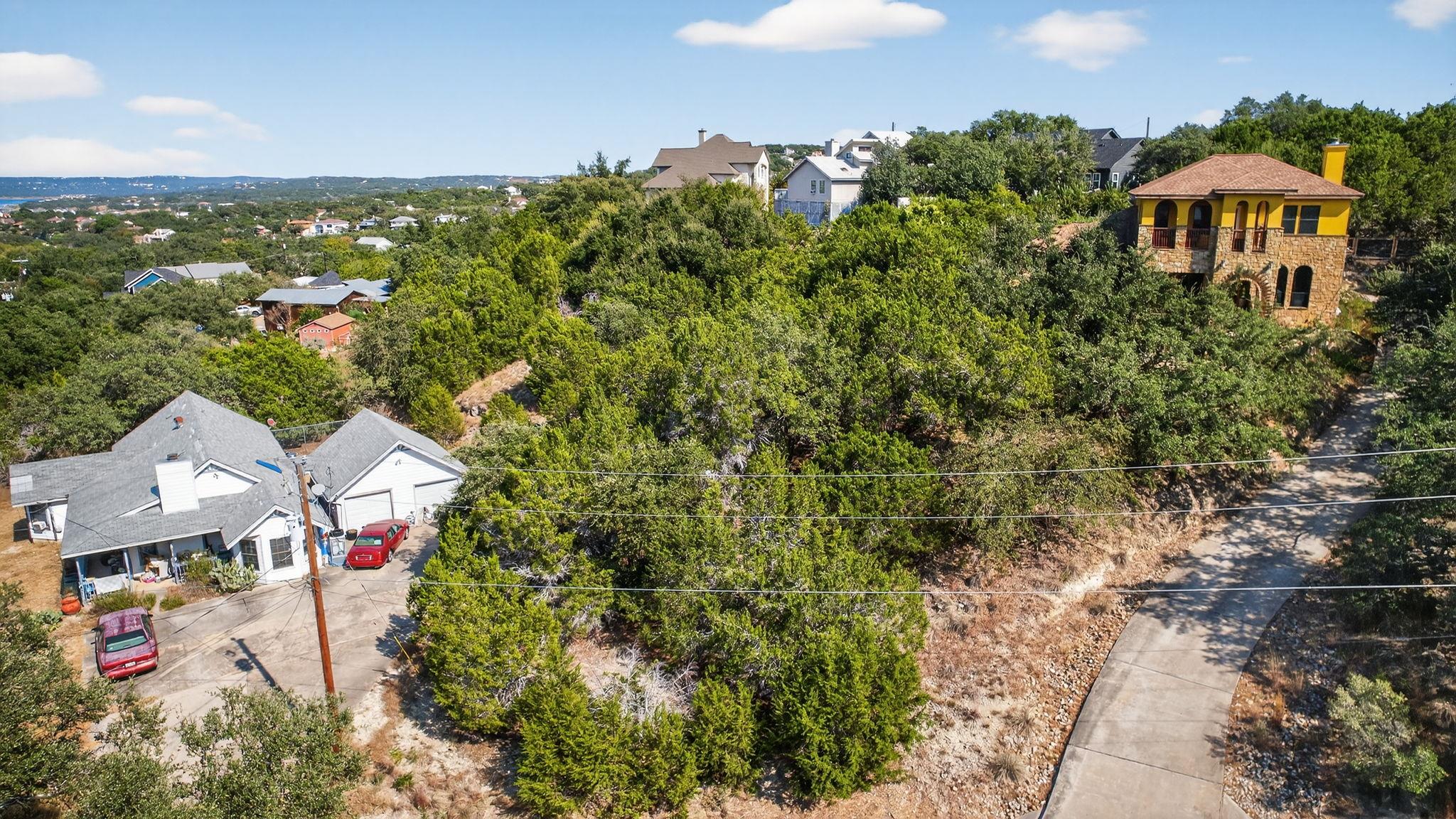 22303 Briarcliff DR