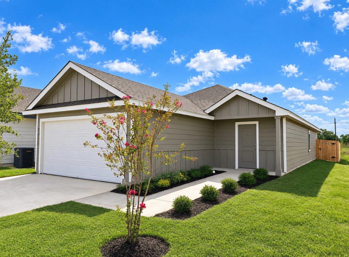 109 Mullins DR