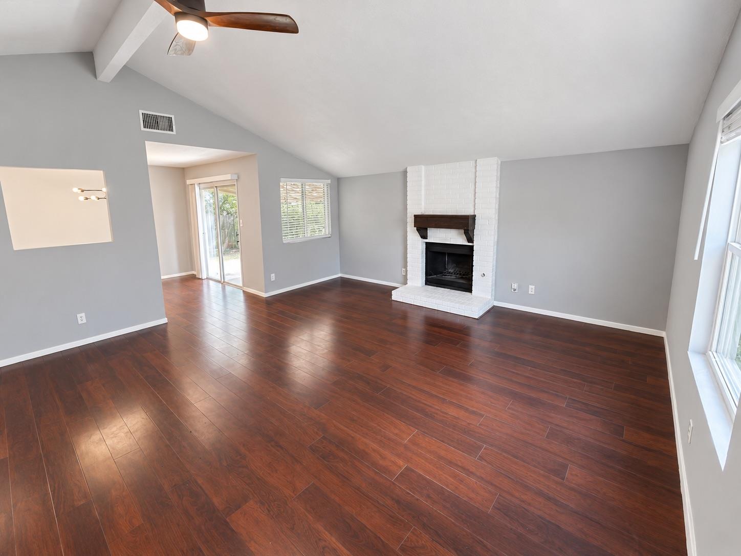 206 Clearday DR