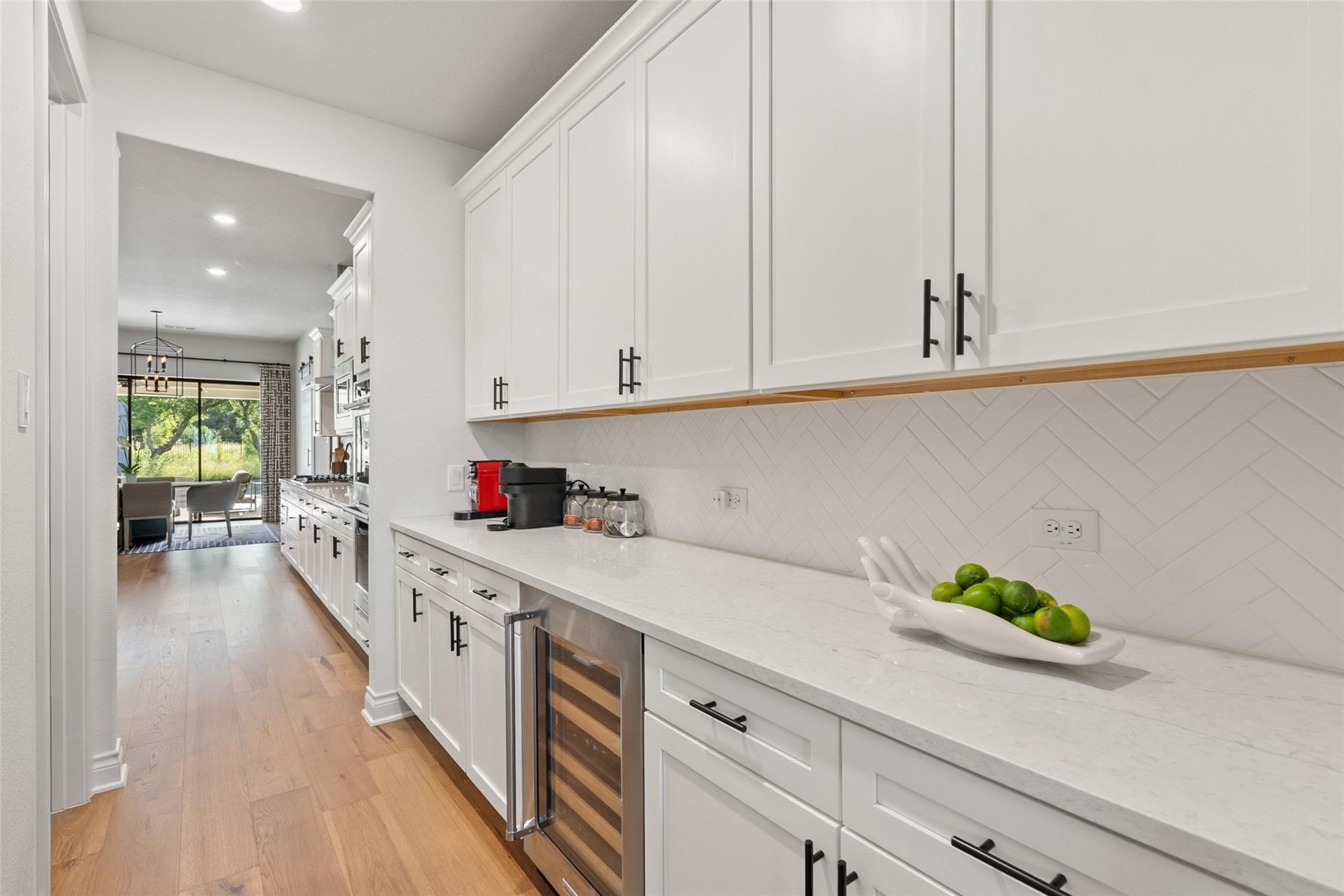 412 Oakpark DR