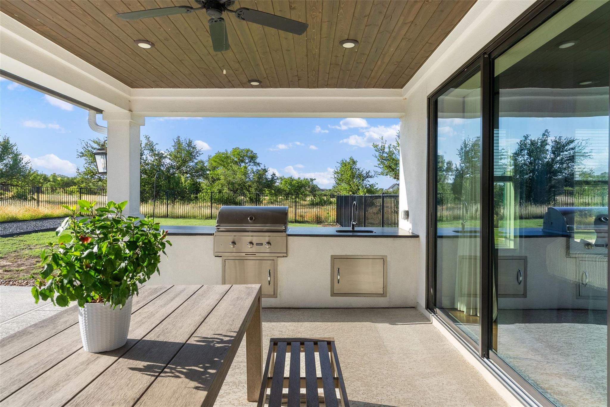412 Oakpark DR