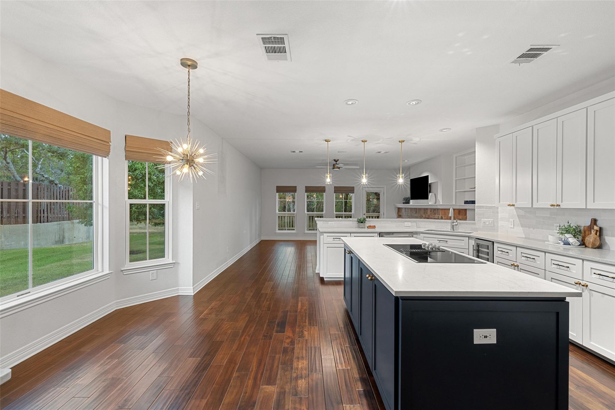 9294 Scenic Bluff DR