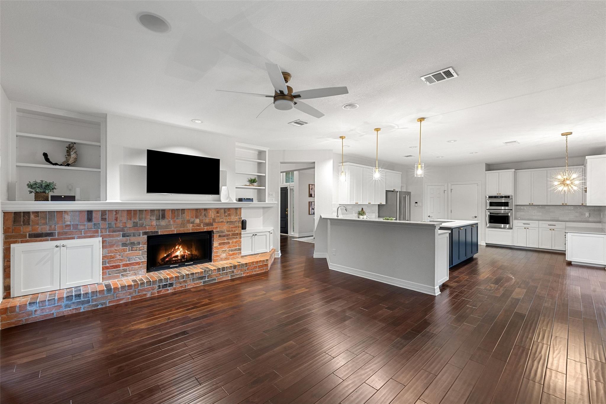 9294 Scenic Bluff DR