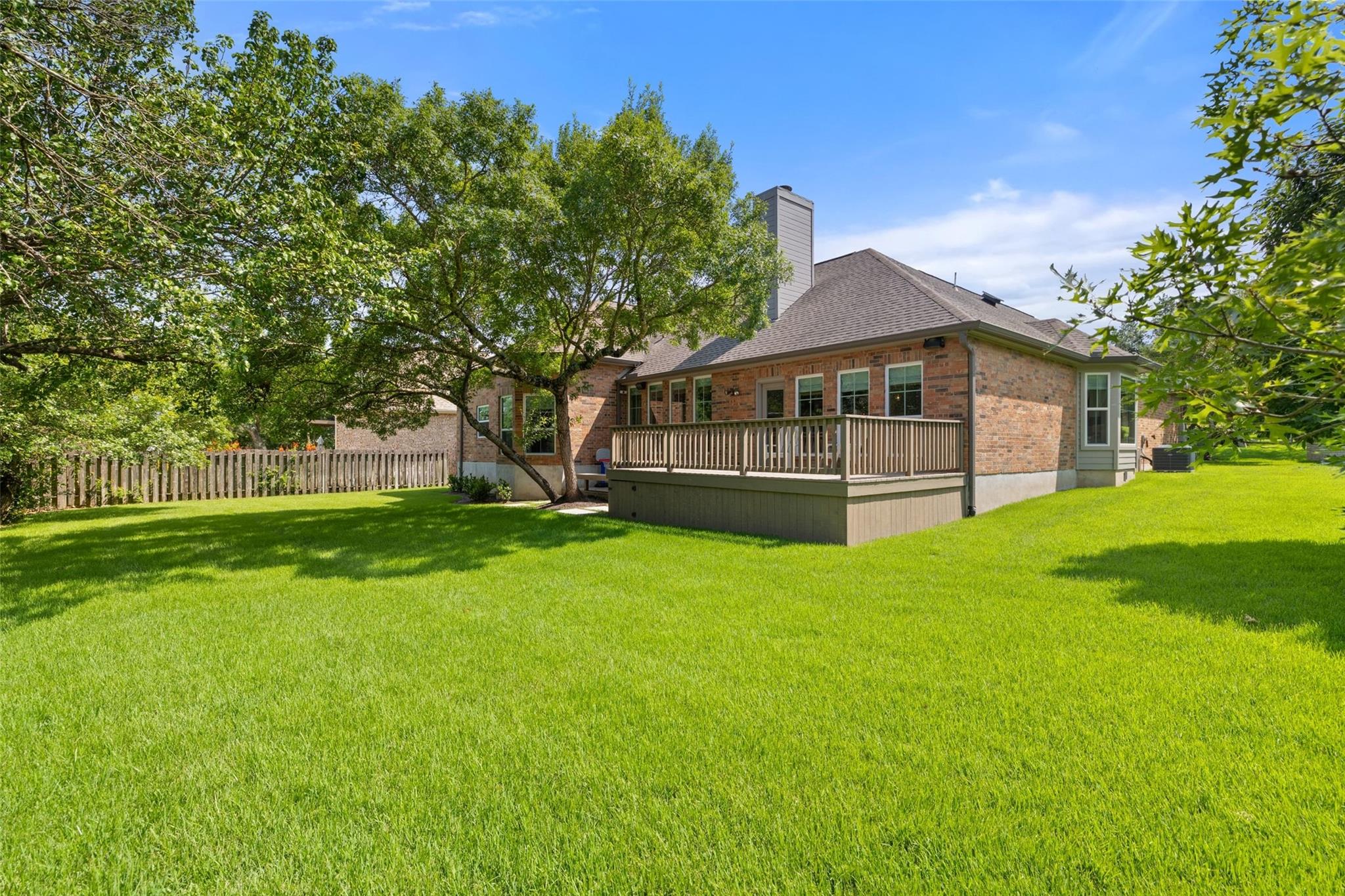 9294 Scenic Bluff DR