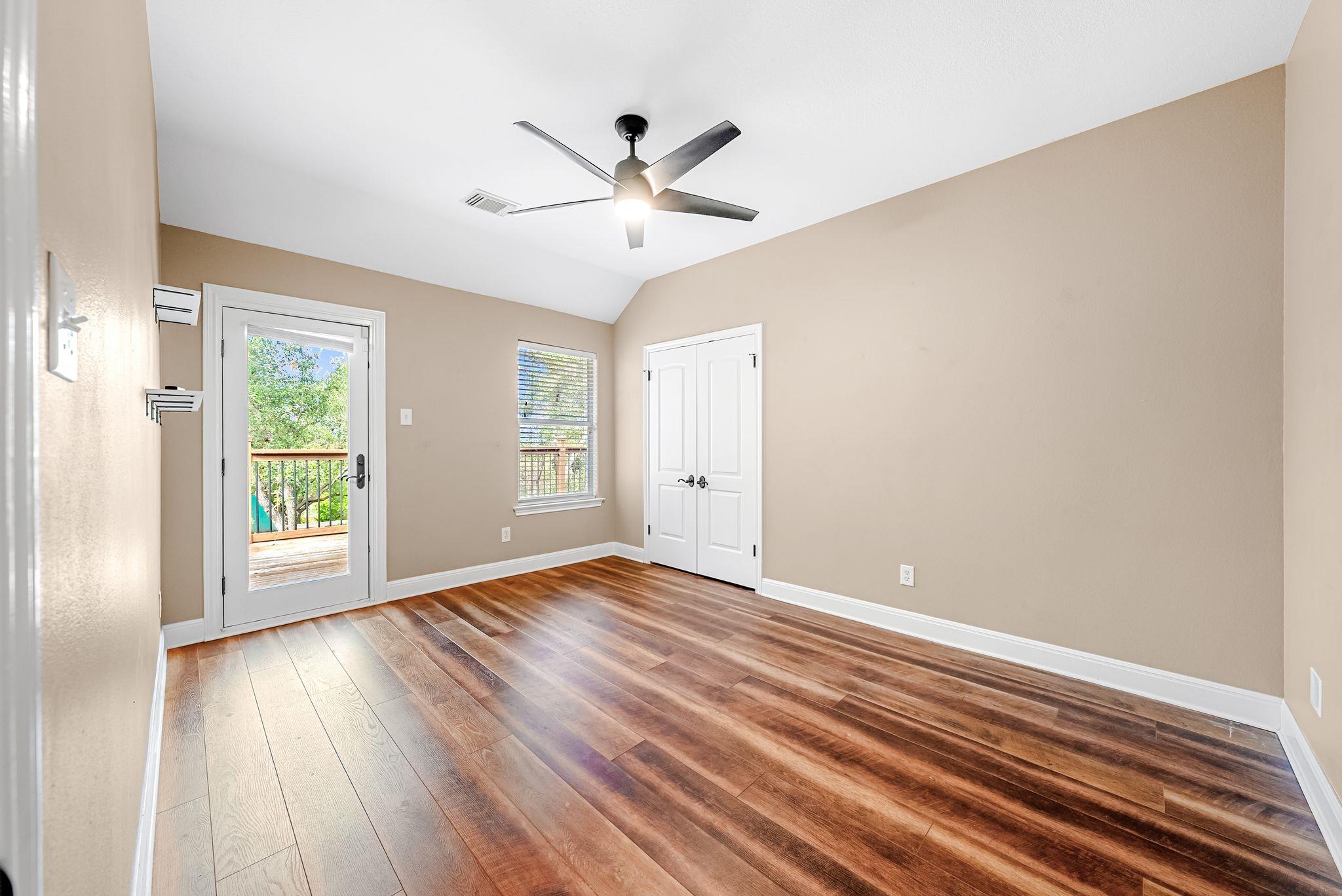 3704 Mira Vista DR