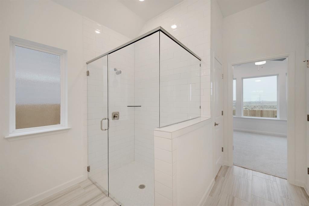 156 Twistleaf DR