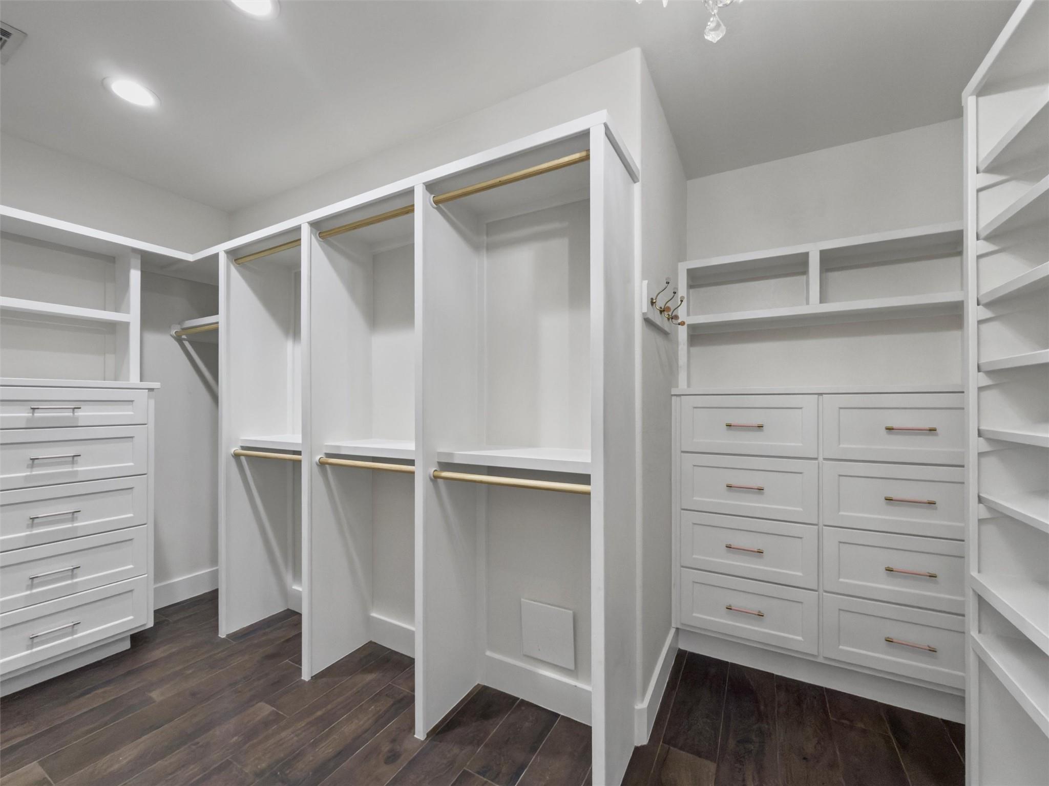 152 Whitney Woods CIR