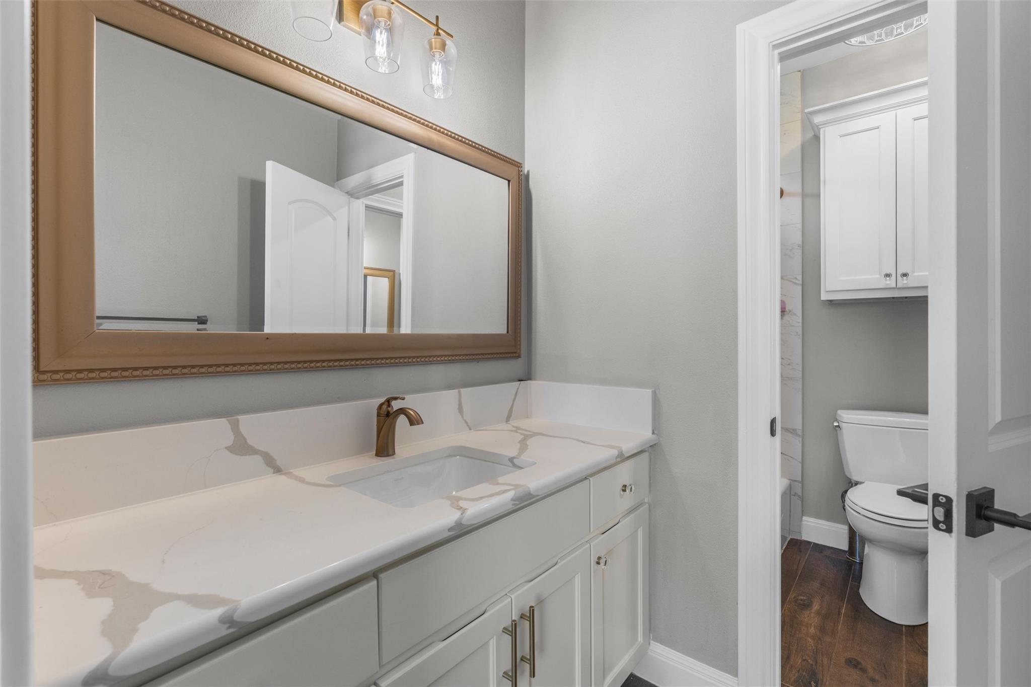 152 Whitney Woods CIR