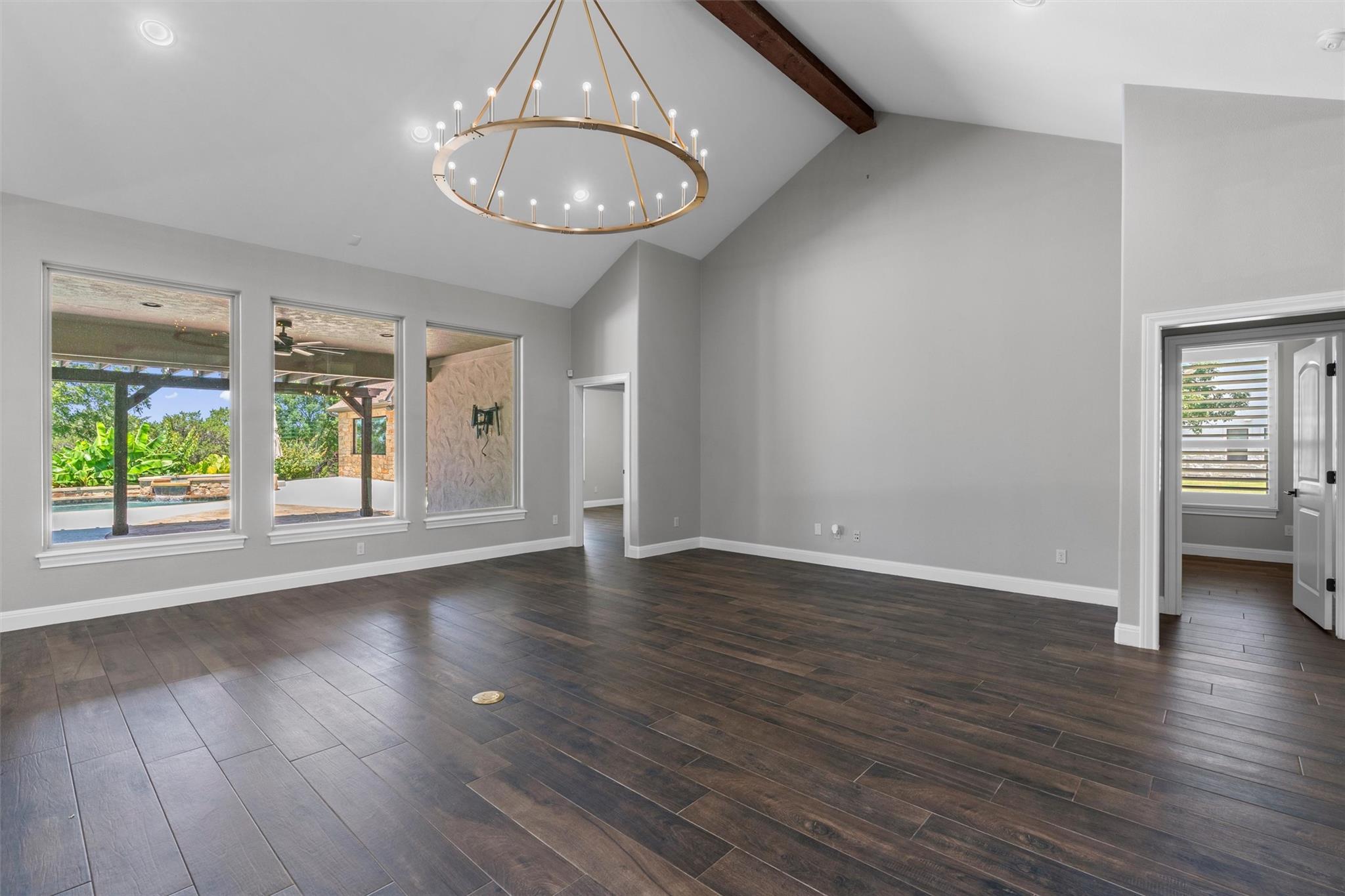 152 Whitney Woods CIR