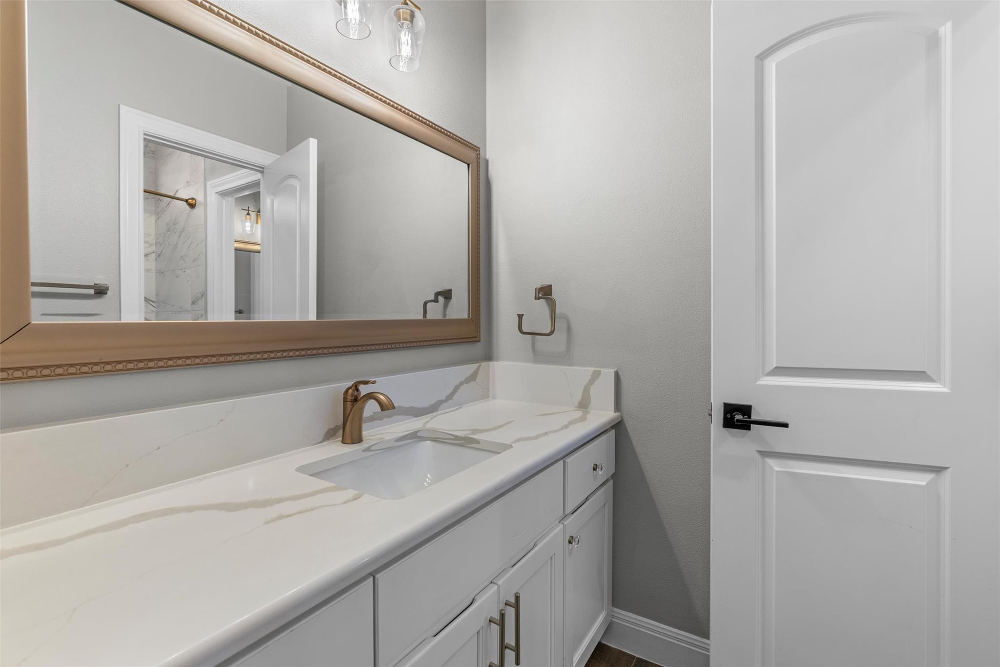 152 Whitney Woods CIR