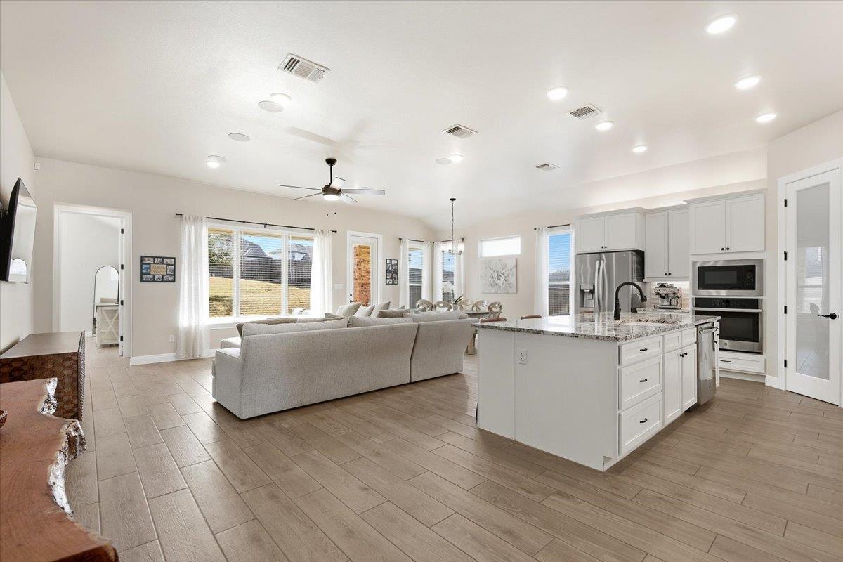 304 Morning Ridge CT