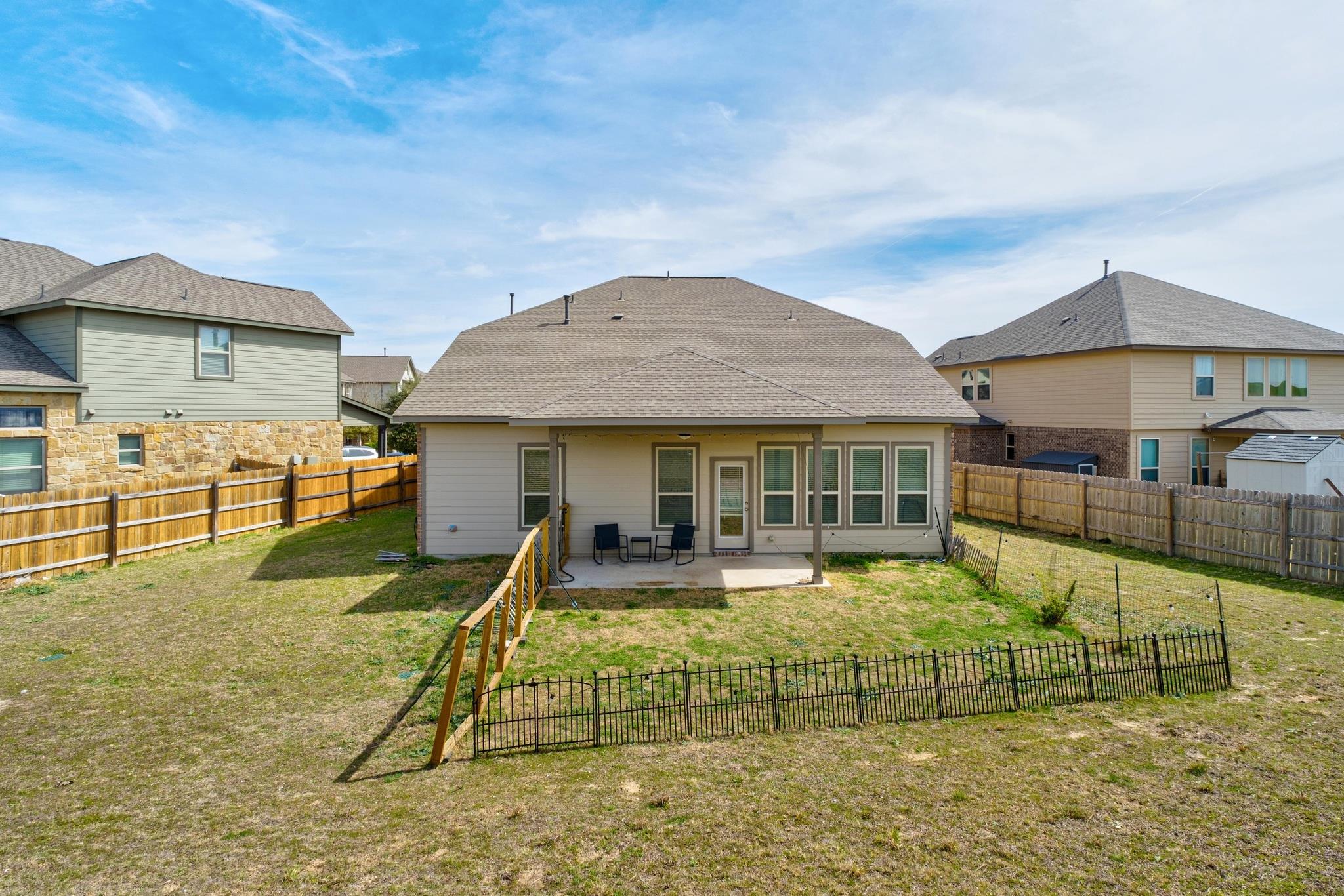 718 Hereford LOOP