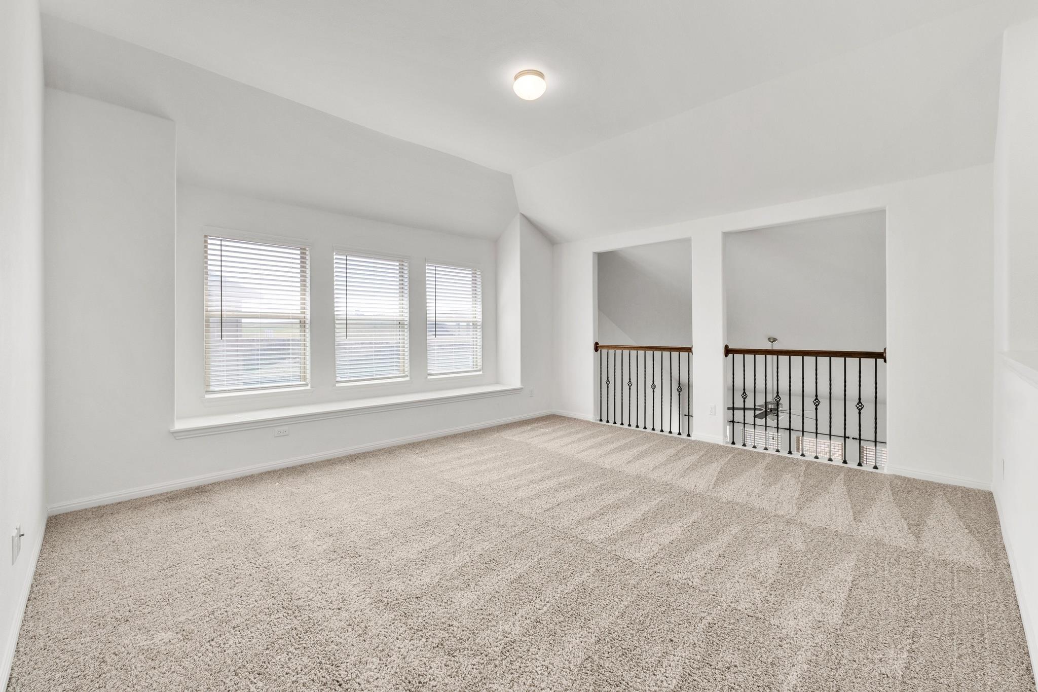 718 Hereford LOOP