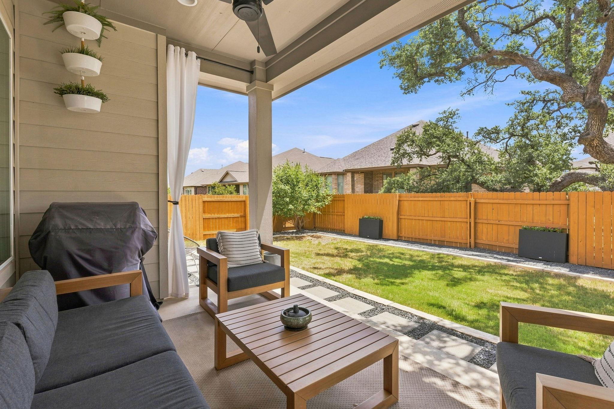 857 Whitetail DR