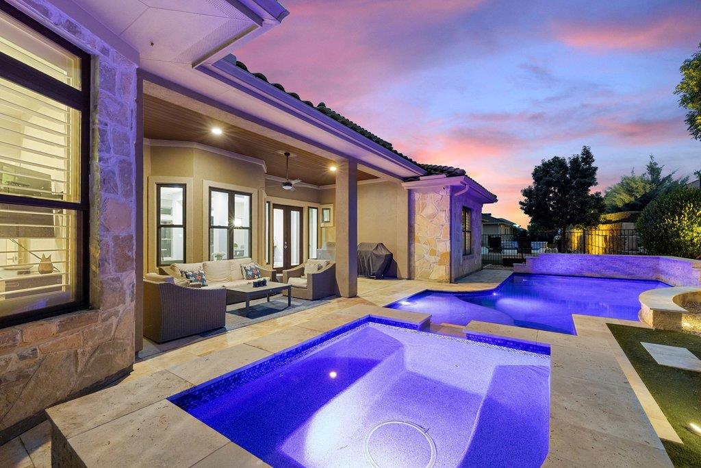 320 Bisset CT