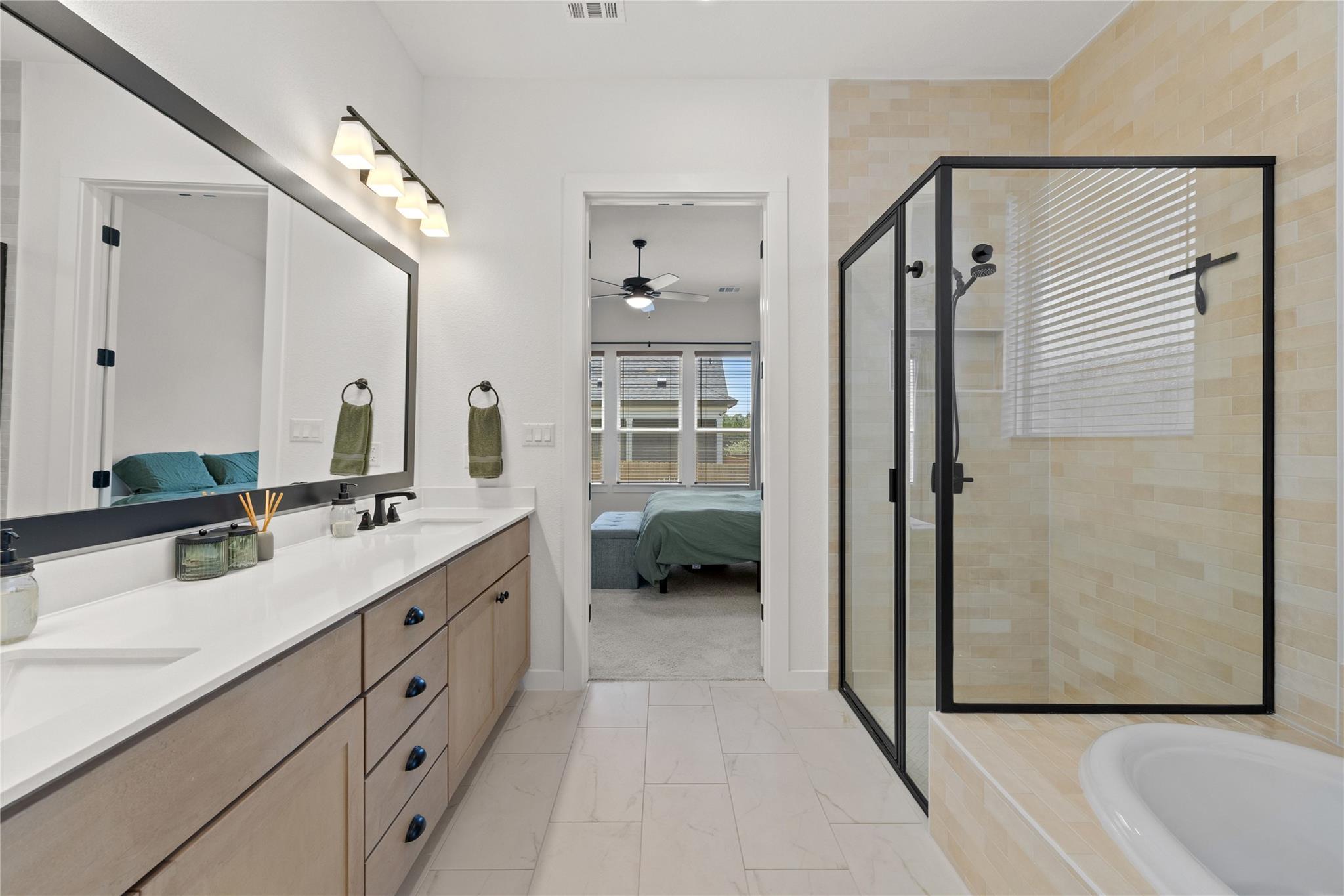 167 Darley Oak DR