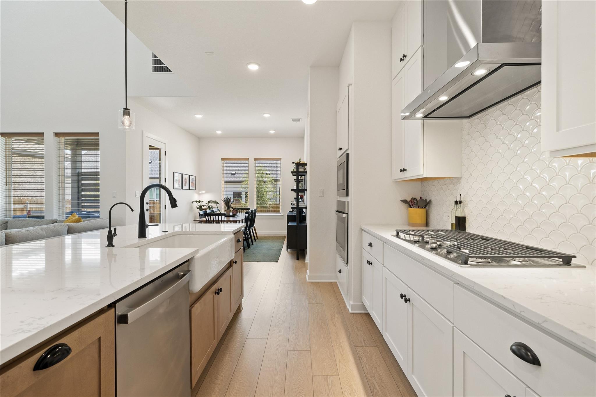 167 Darley Oak DR