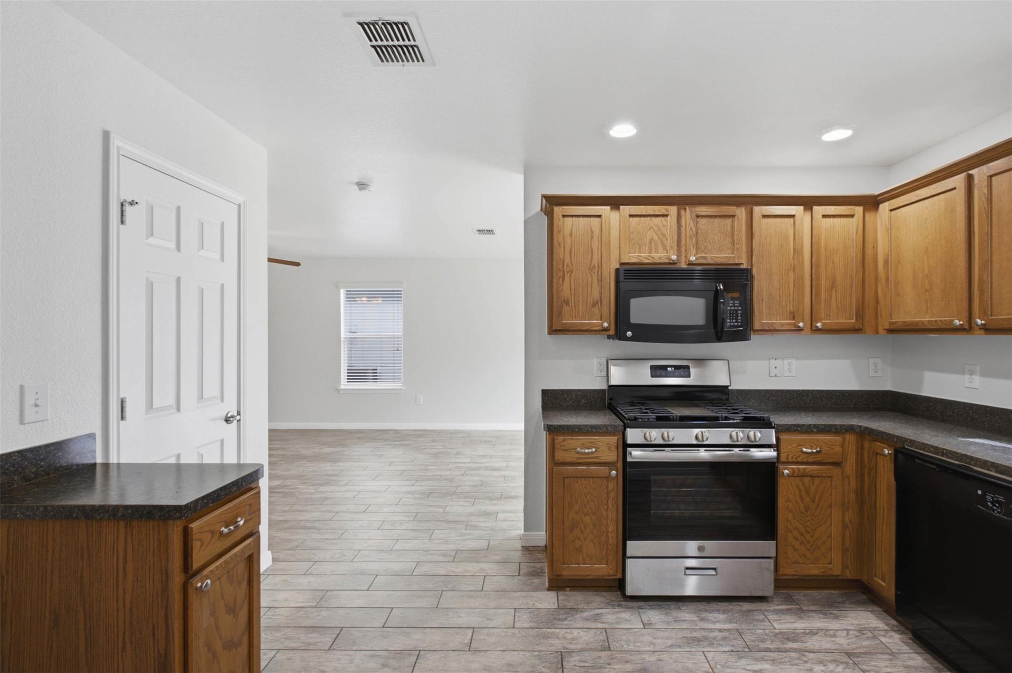 12704 Saint Thomas DR