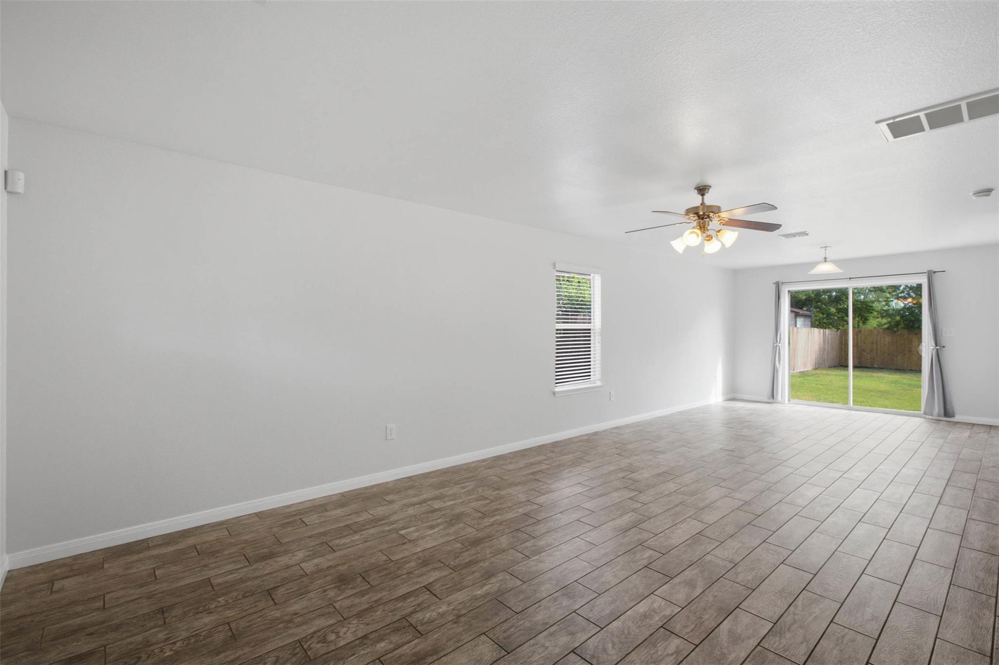 12704 Saint Thomas DR