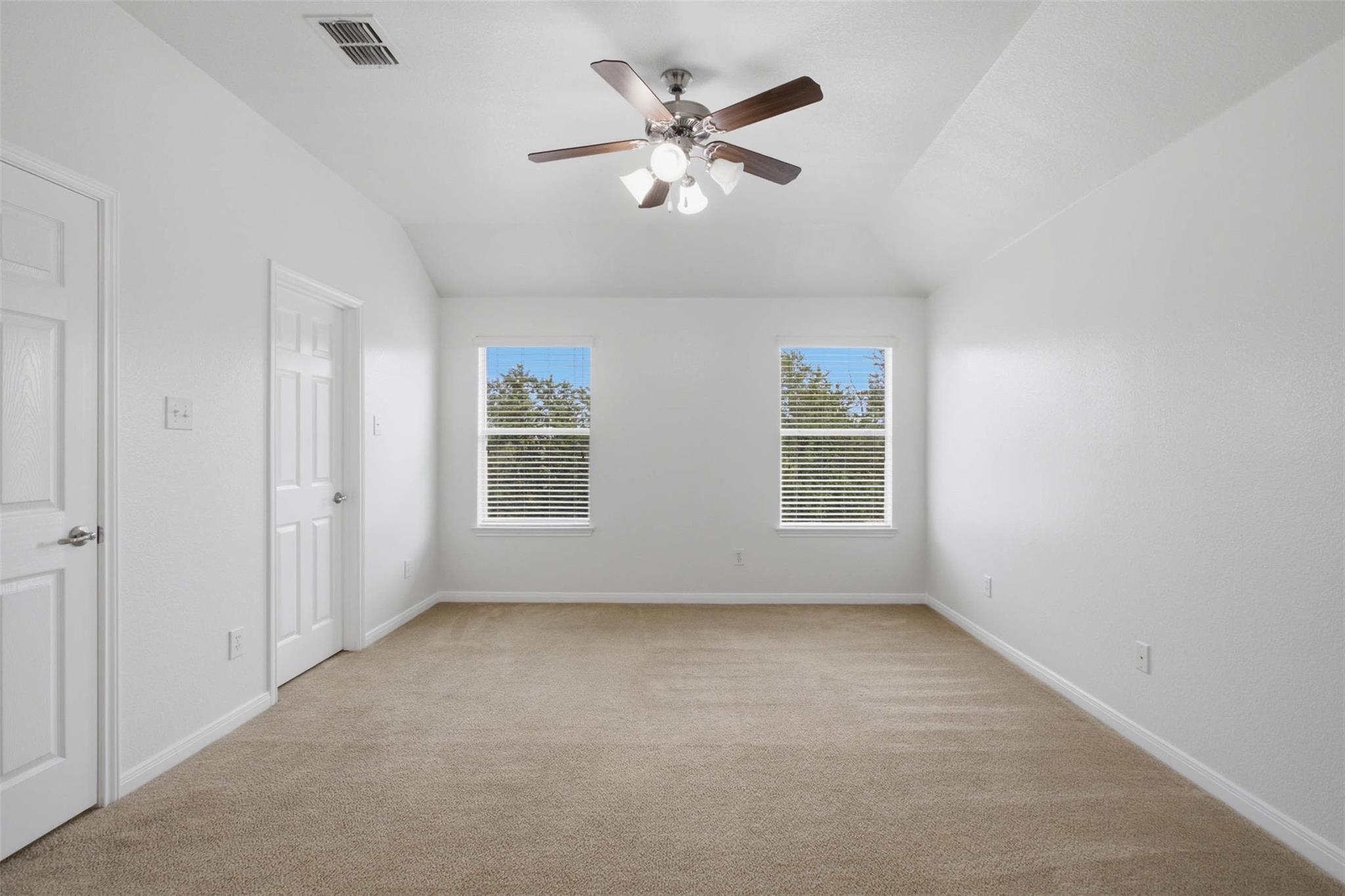 12704 Saint Thomas DR