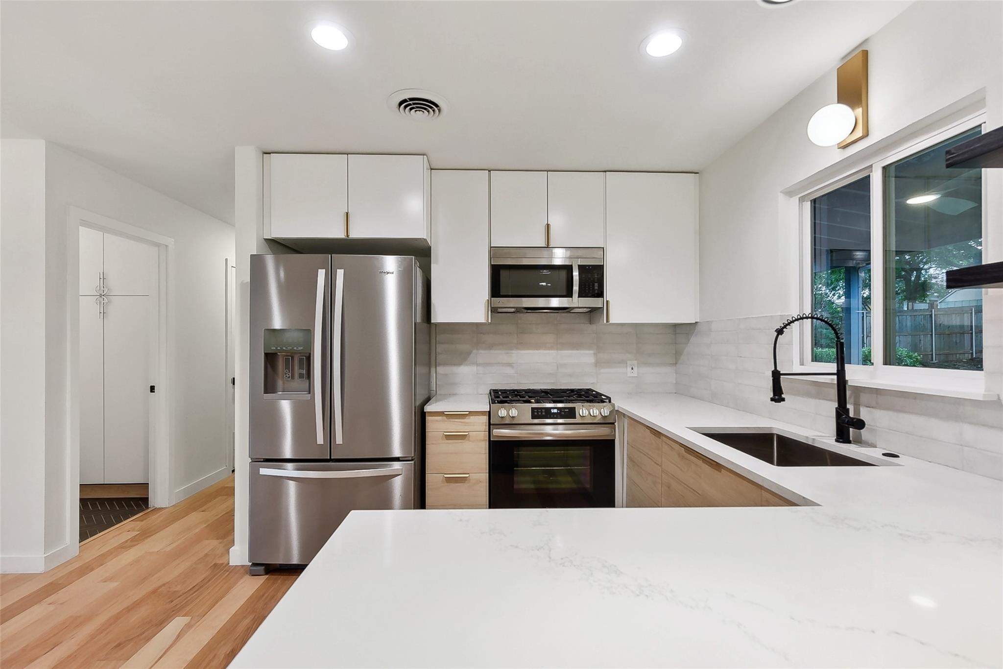 11900 Dove Haven DR