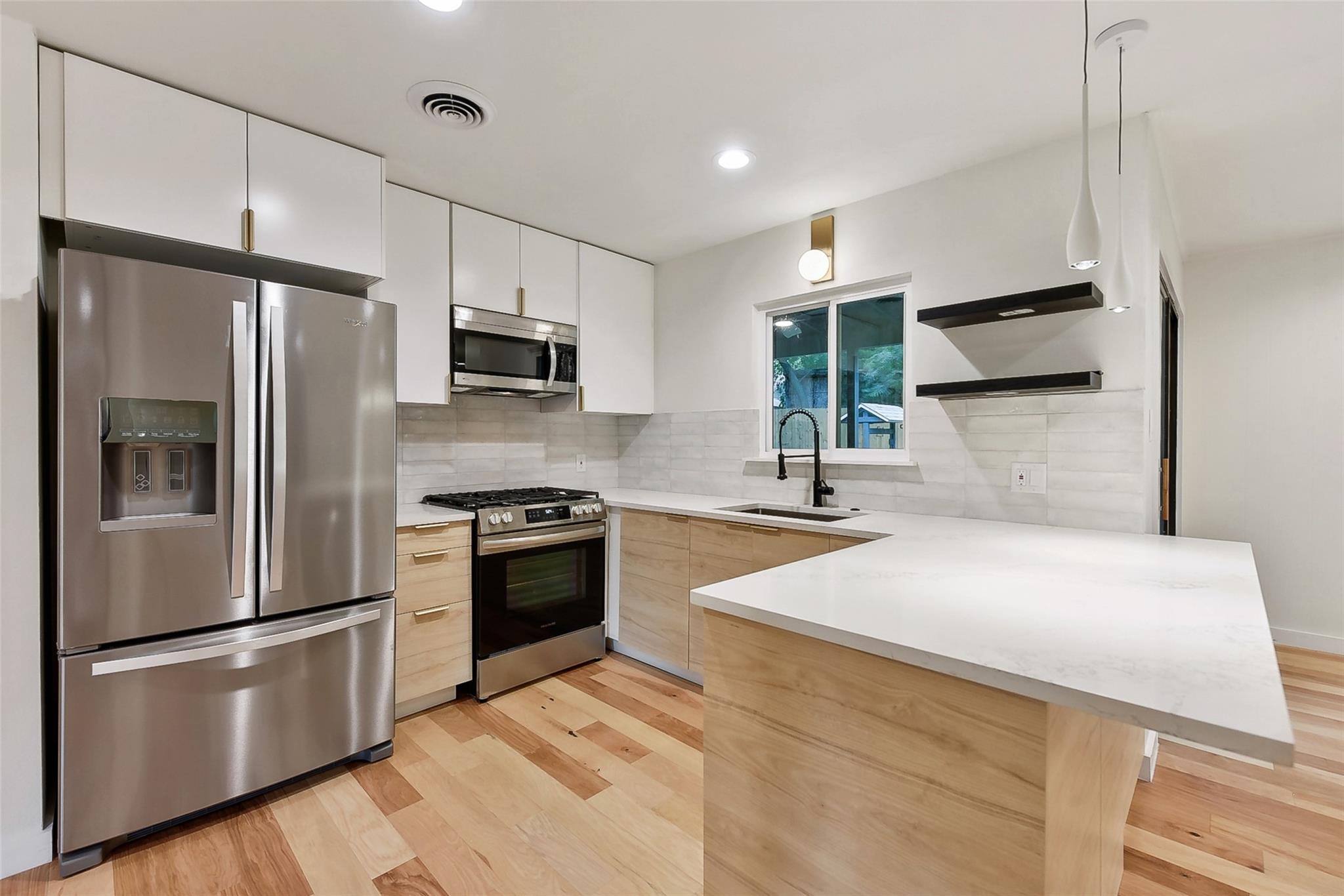 11900 Dove Haven DR