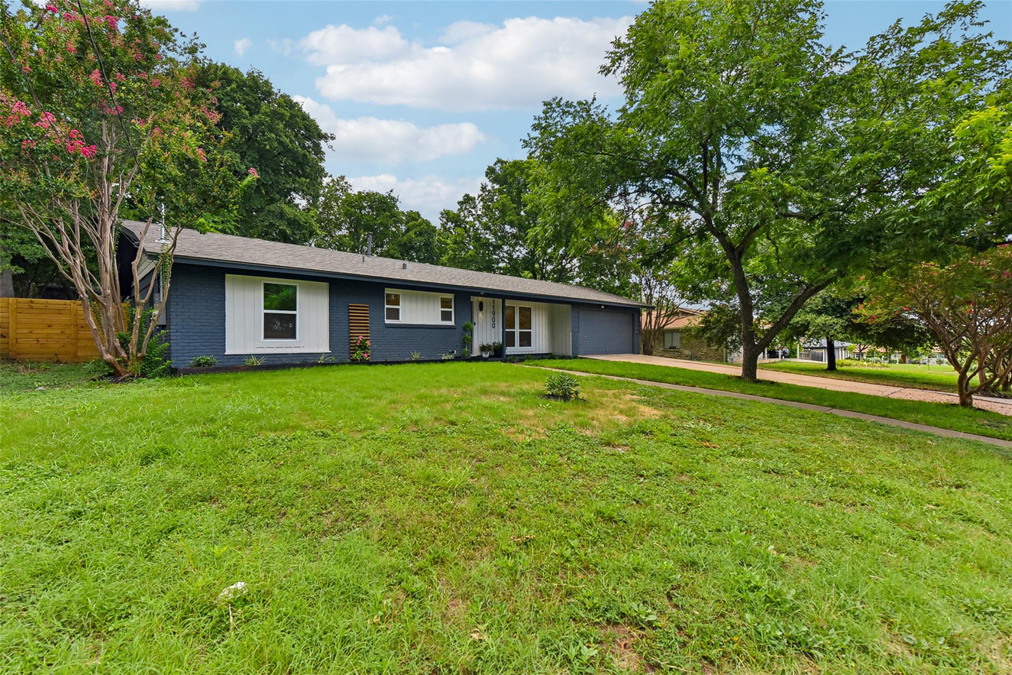11900 Dove Haven DR