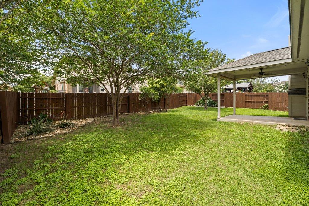 347 Spring DR