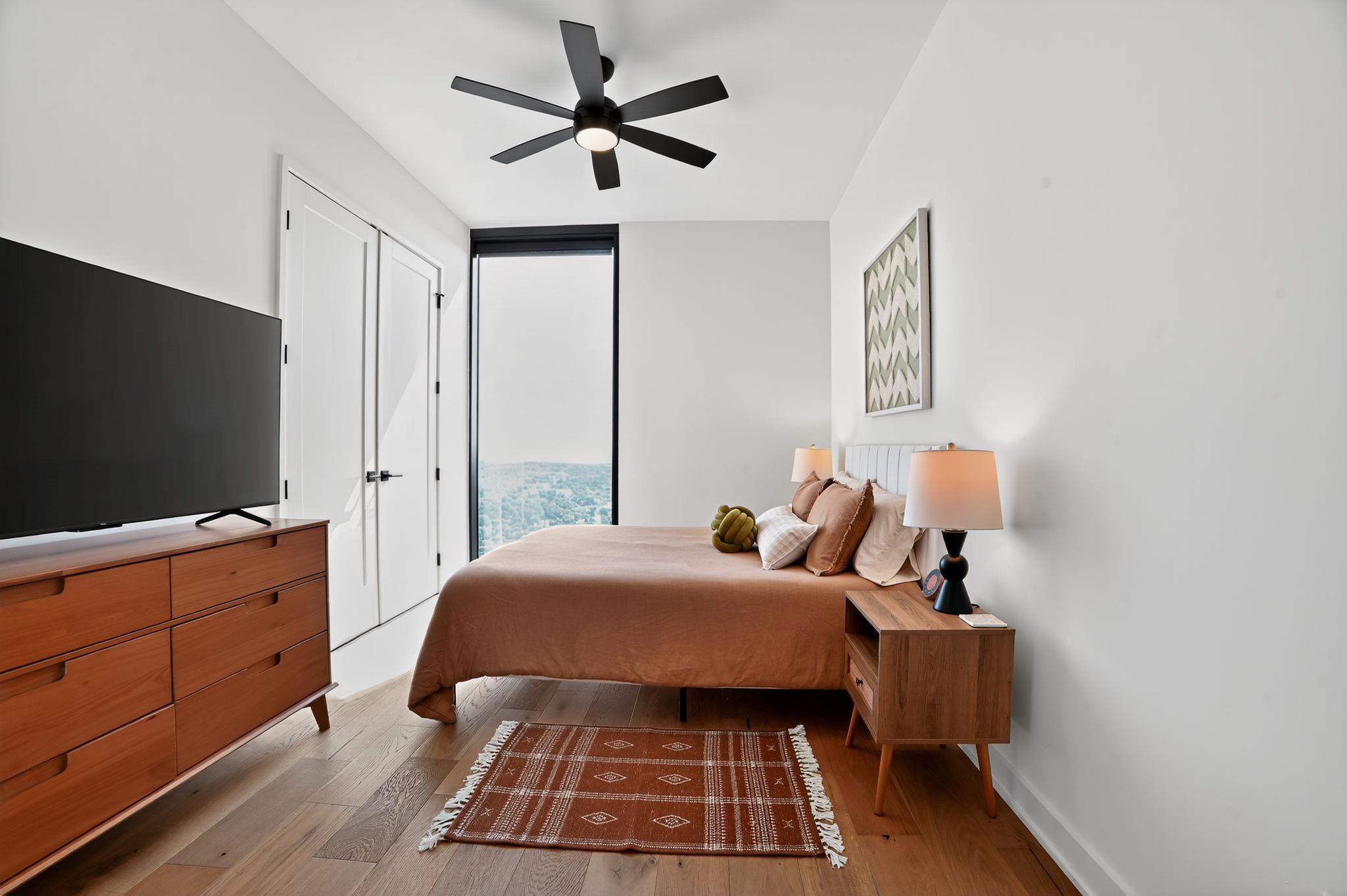 84 East Ave # 3206