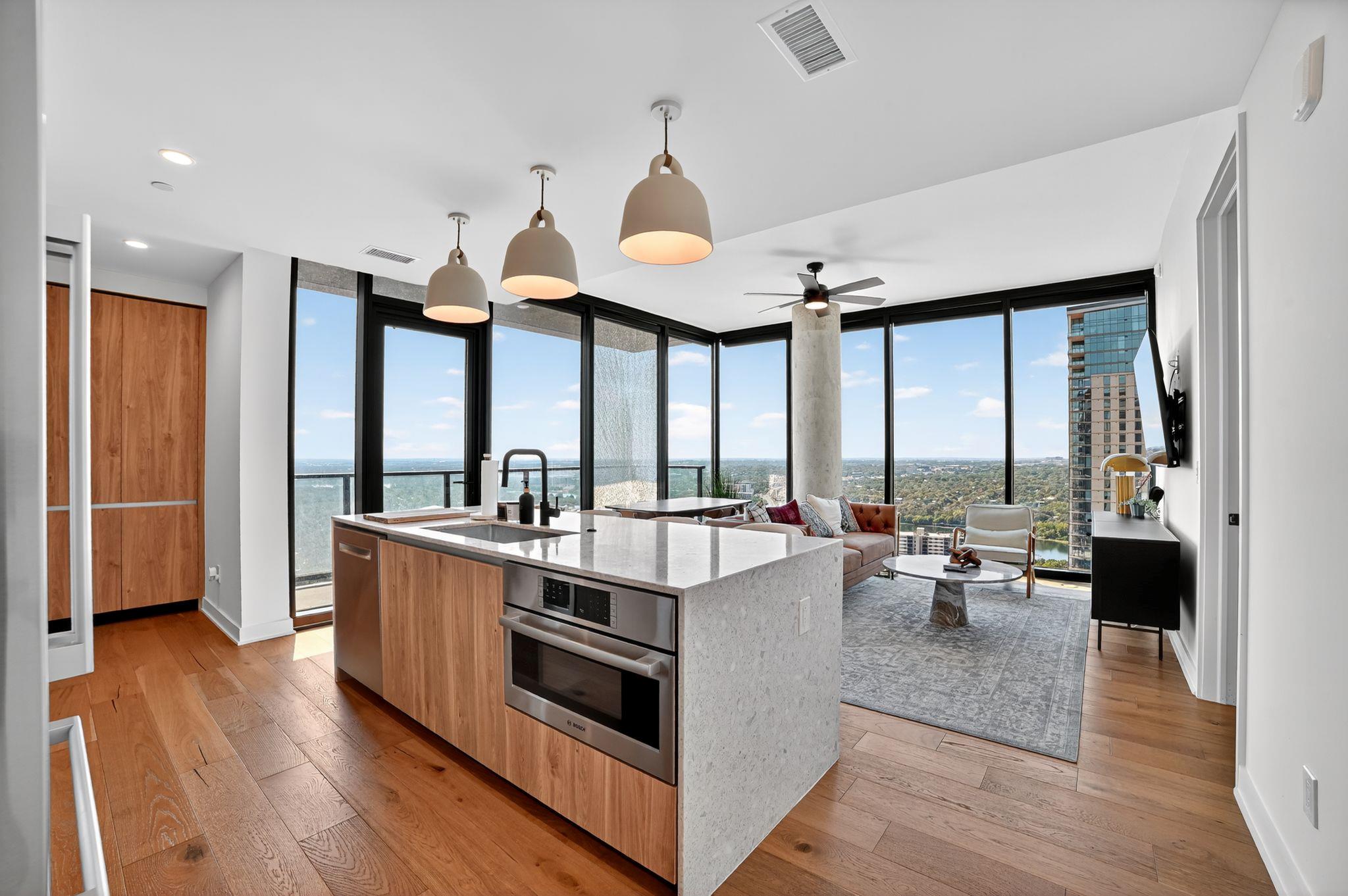 84 East Ave # 3206