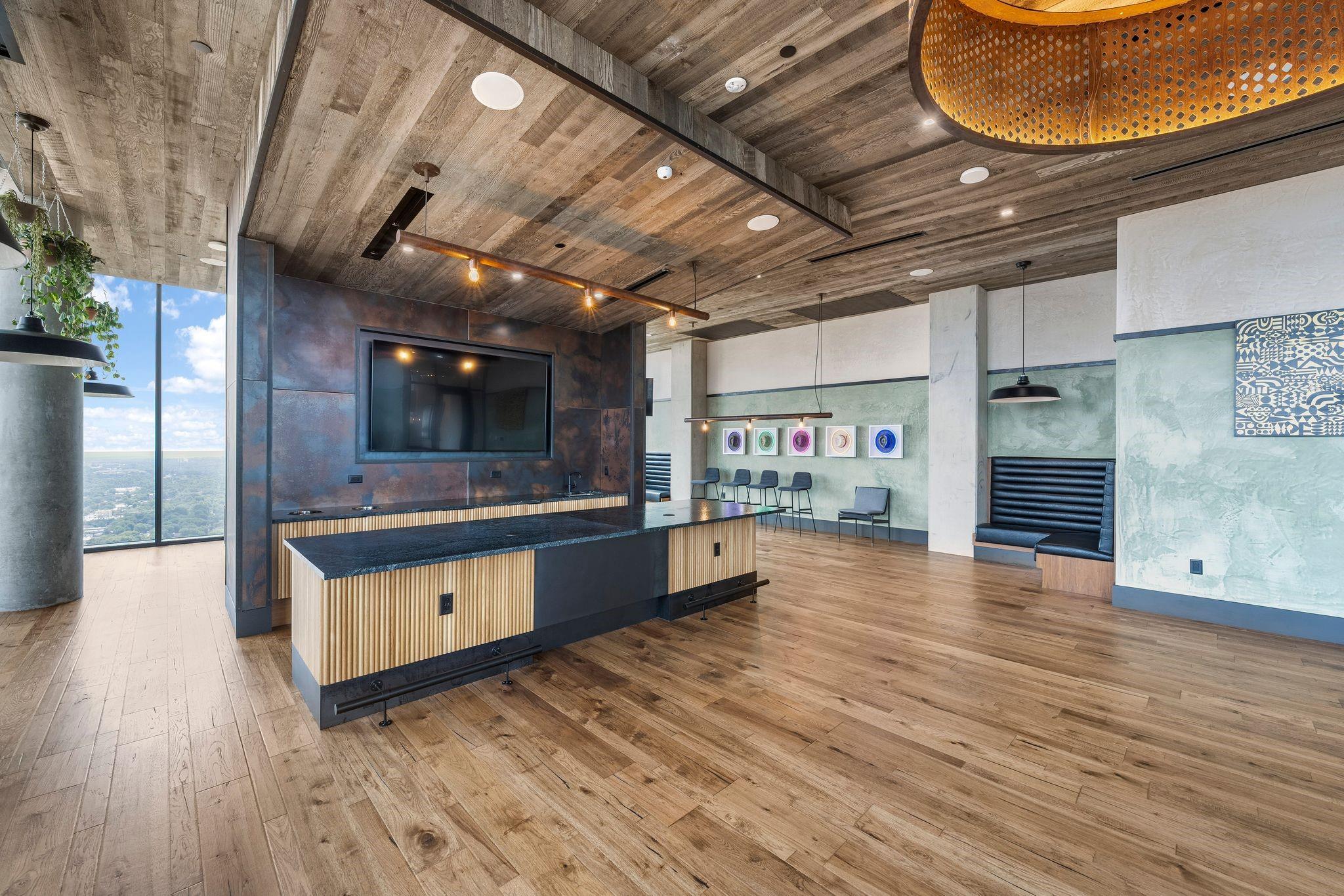 84 East Ave # 3206