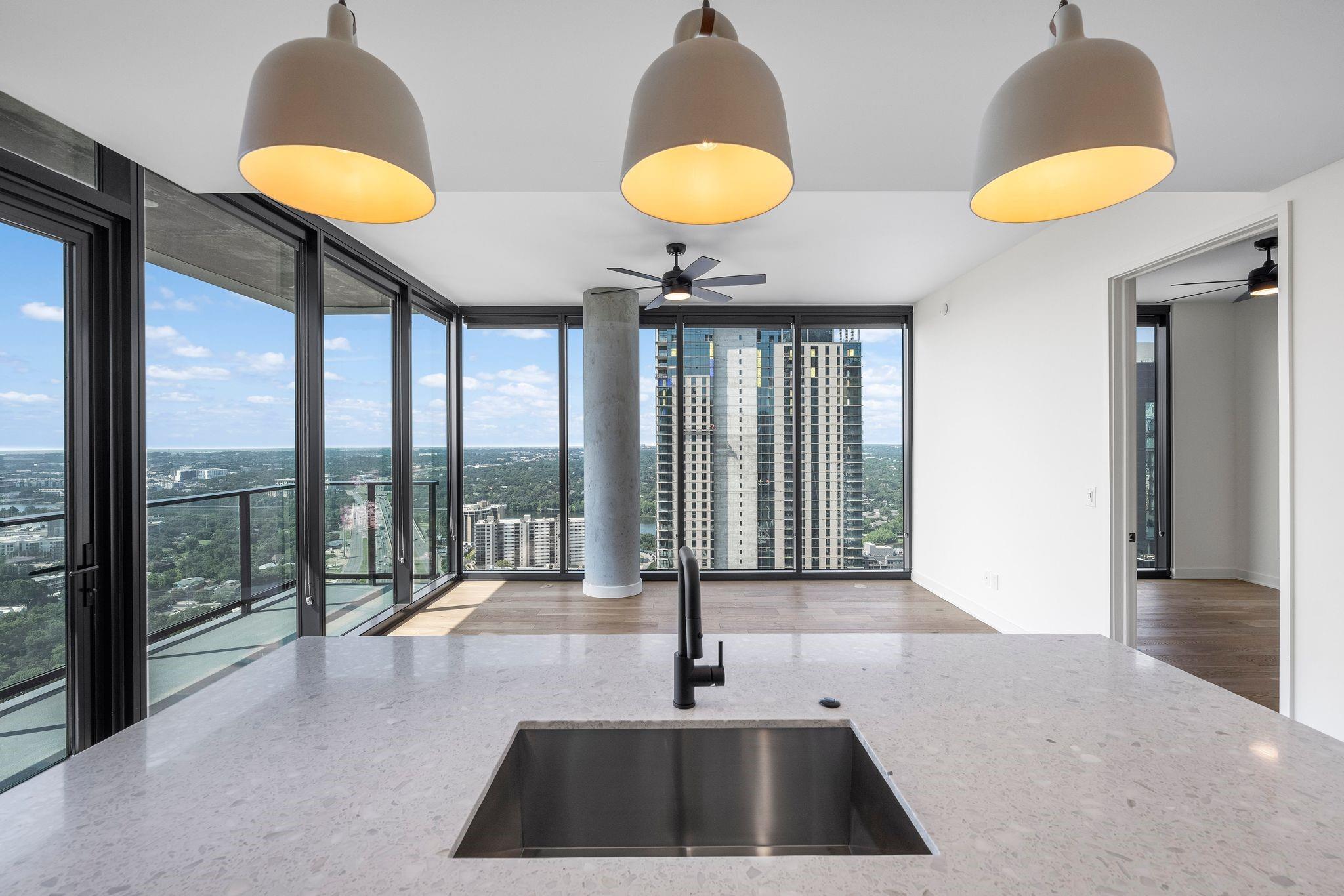 84 East Ave # 3206