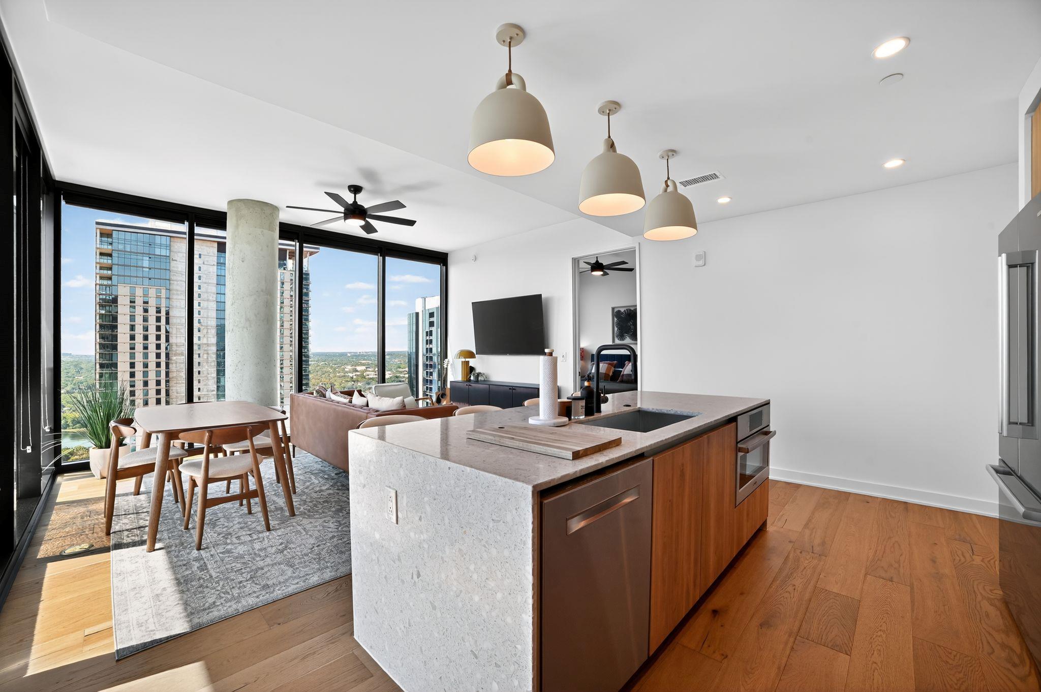 84 East Ave # 3206