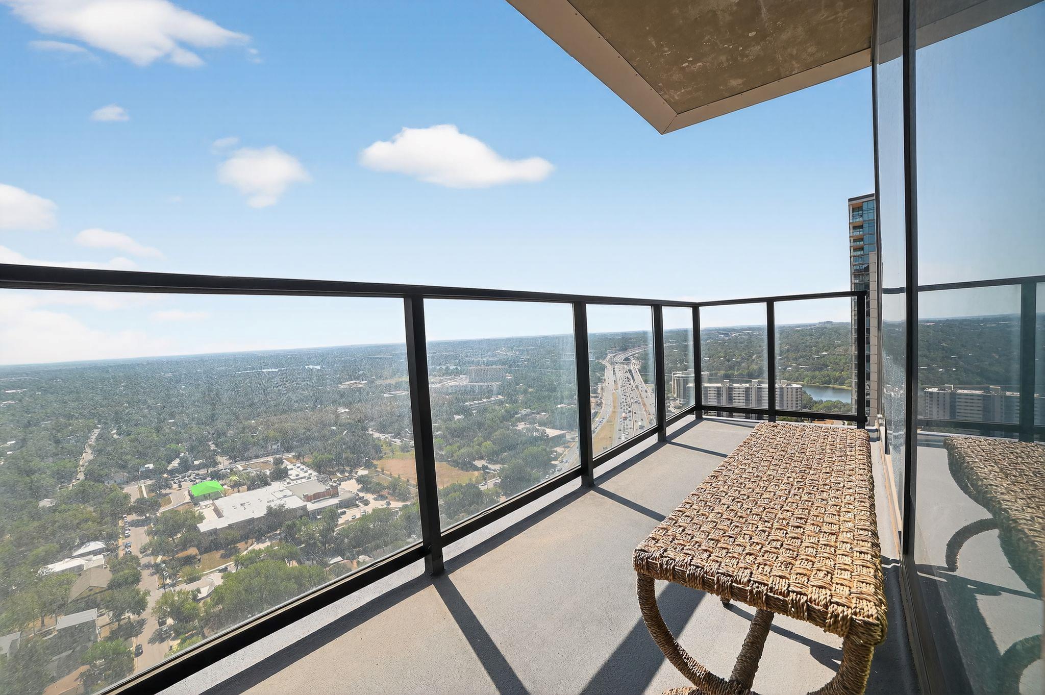 84 East Ave # 3206