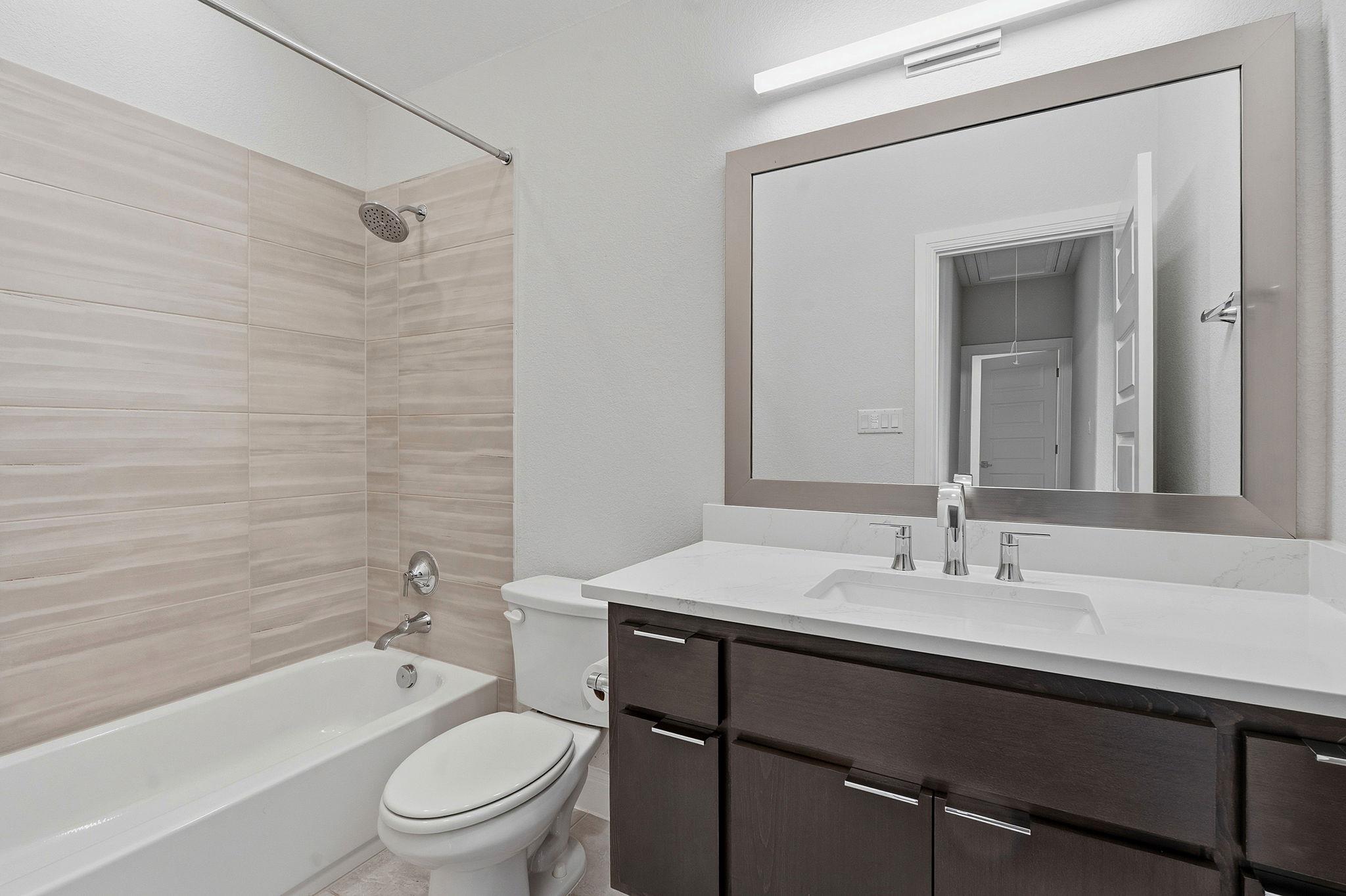 2414 Sunset Vista CIR # 32
