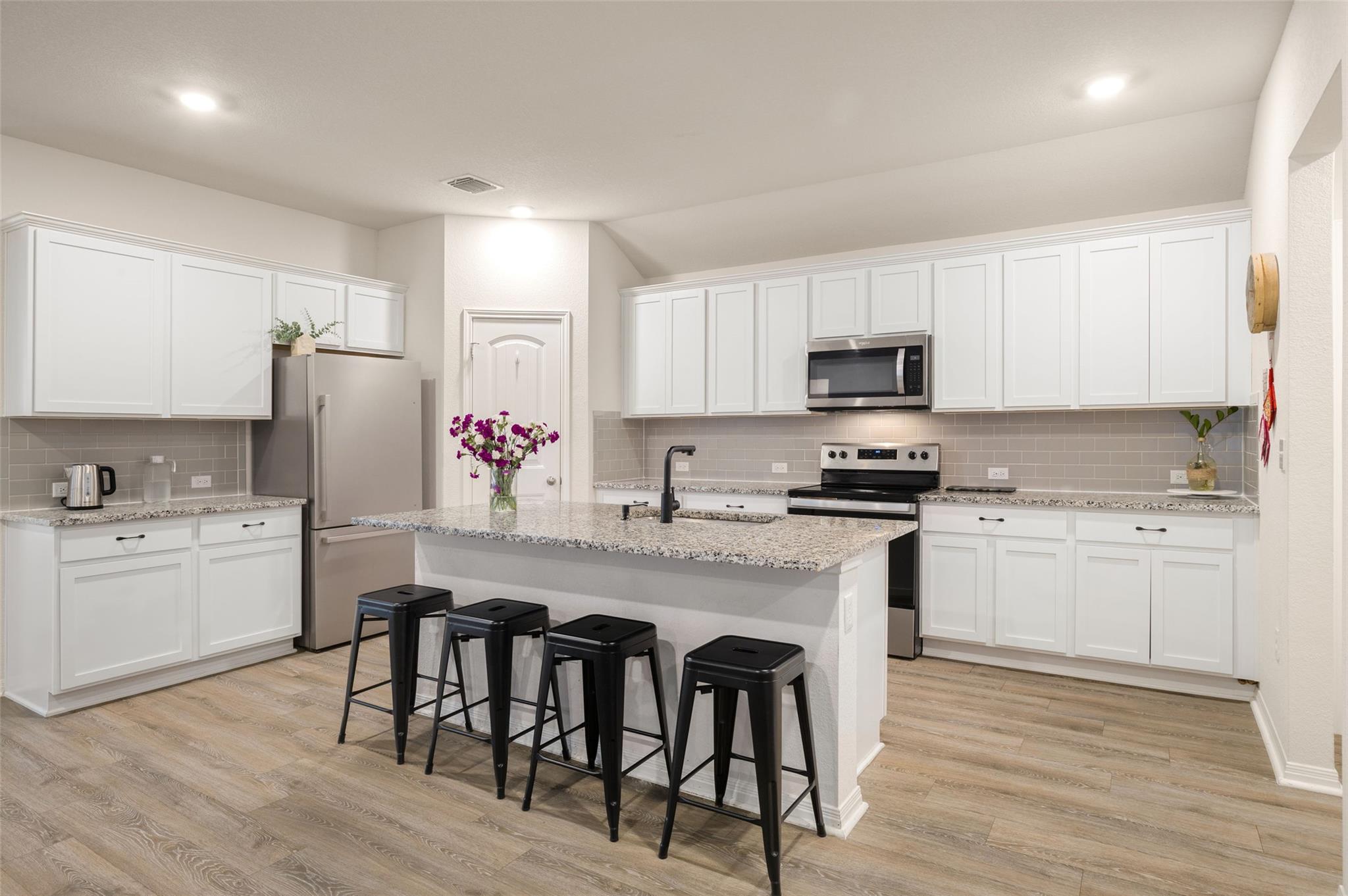 109 Egret DR