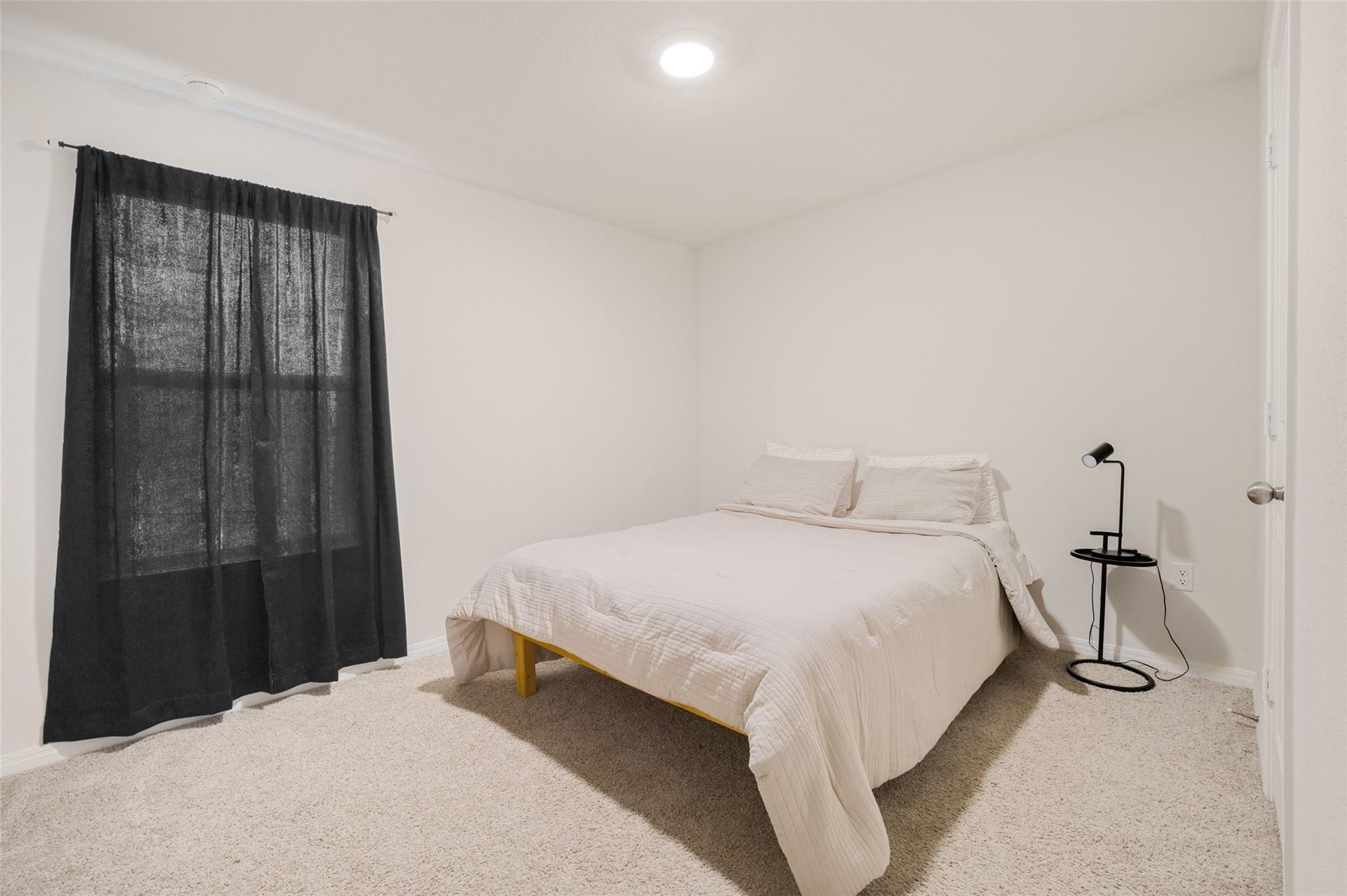 109 Egret DR
