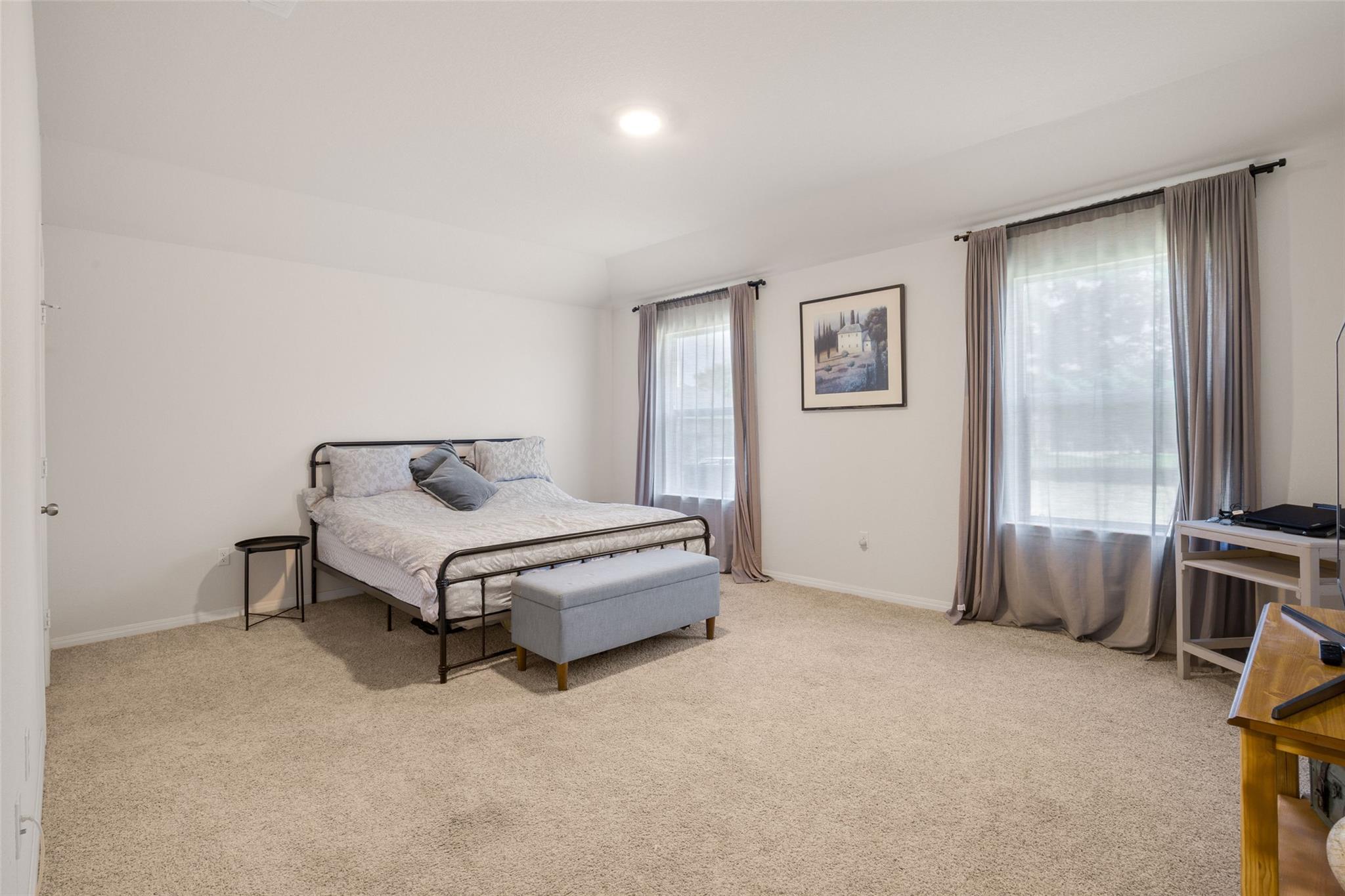 109 Egret DR
