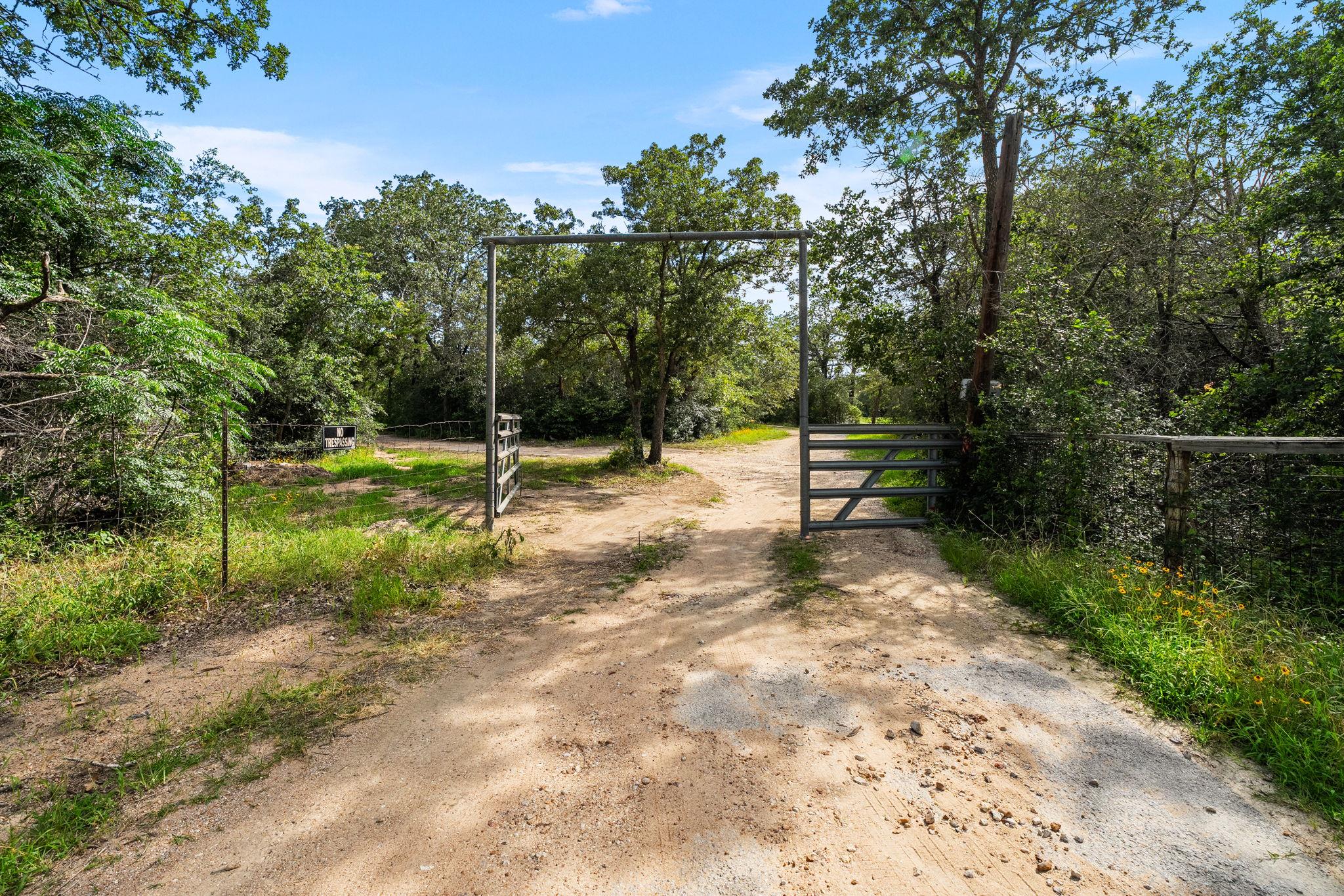 20311 Ed Acklin RD