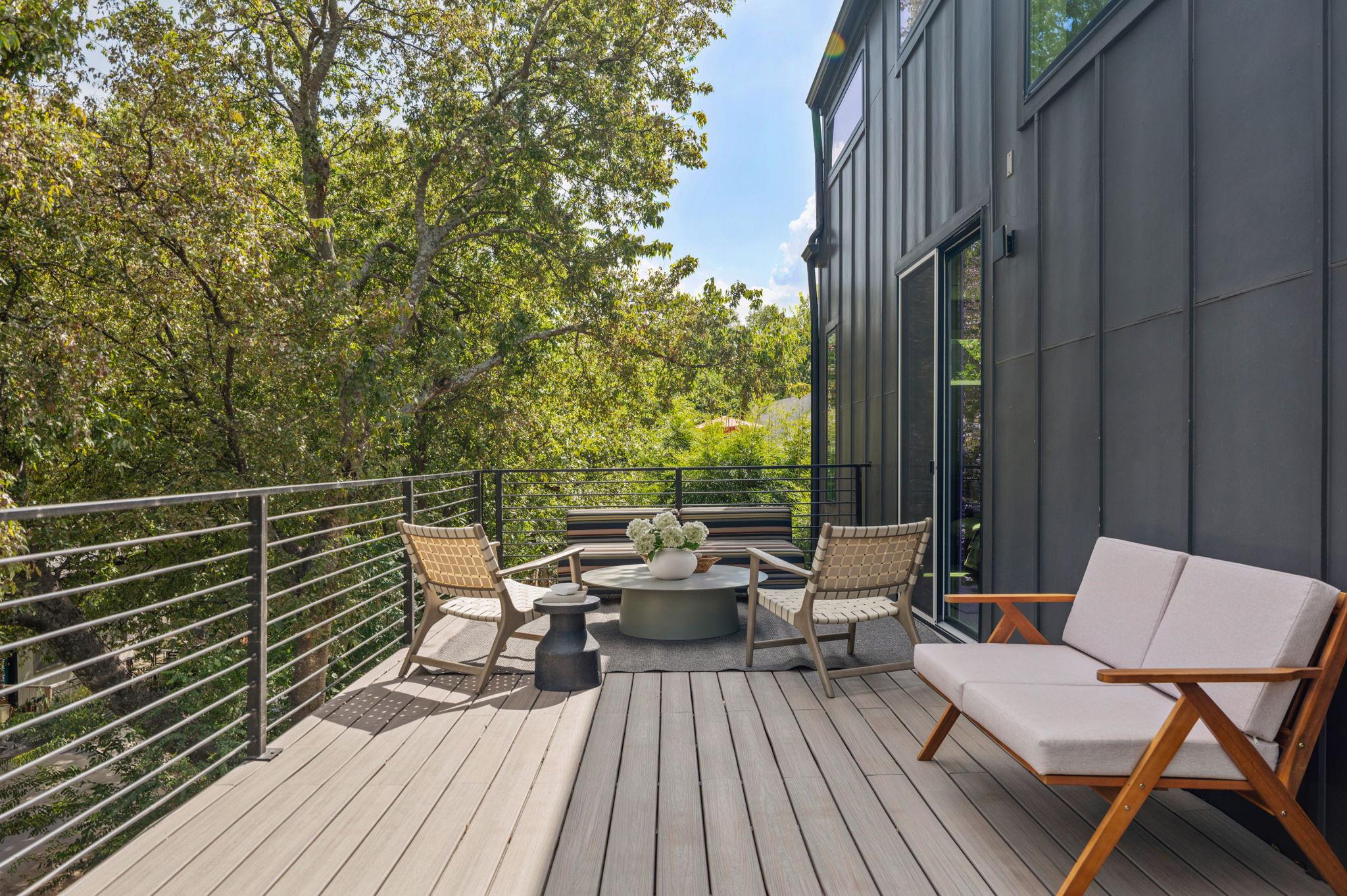 605 Brentwood ST # 1