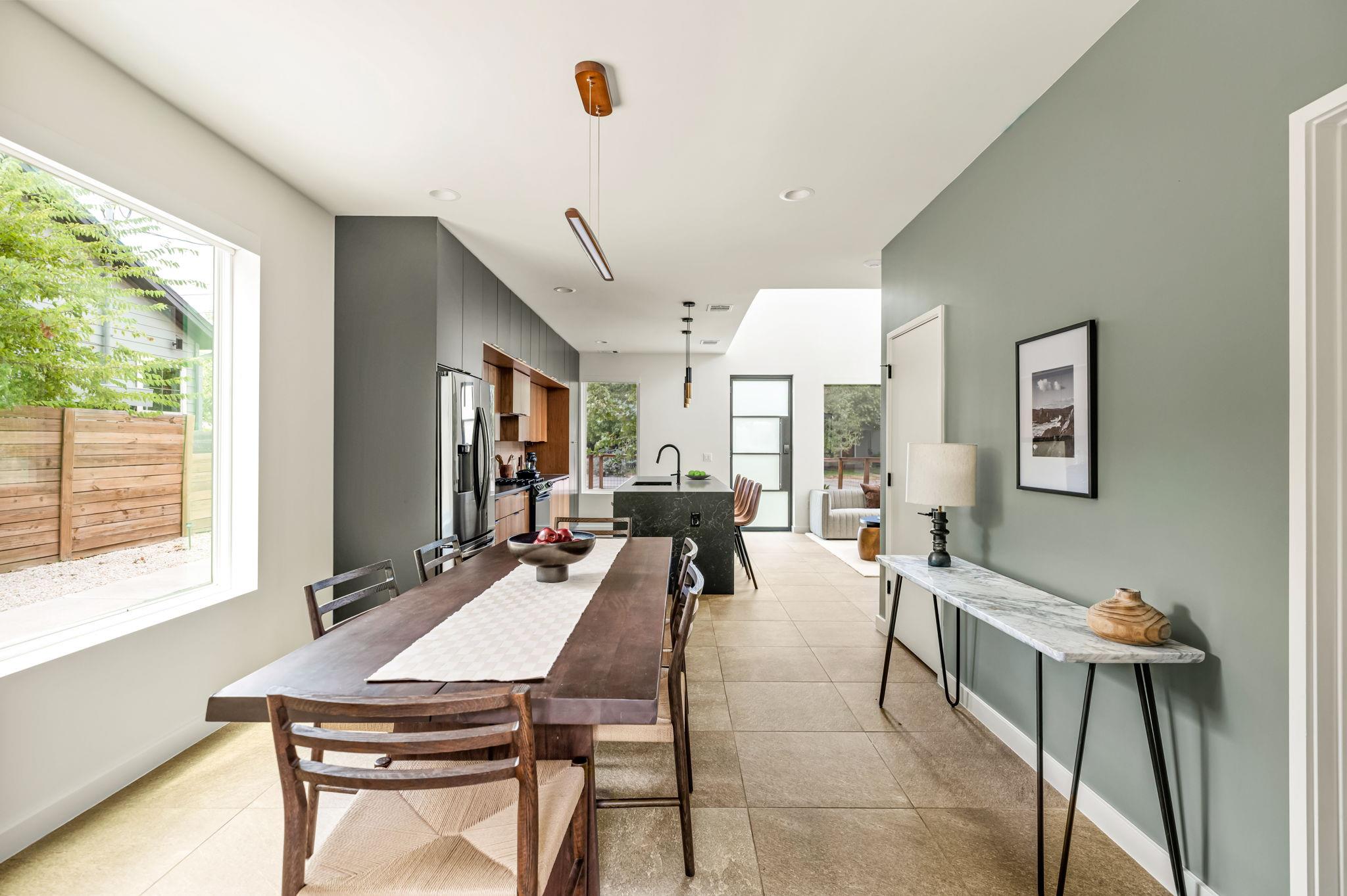 605 Brentwood ST # 1