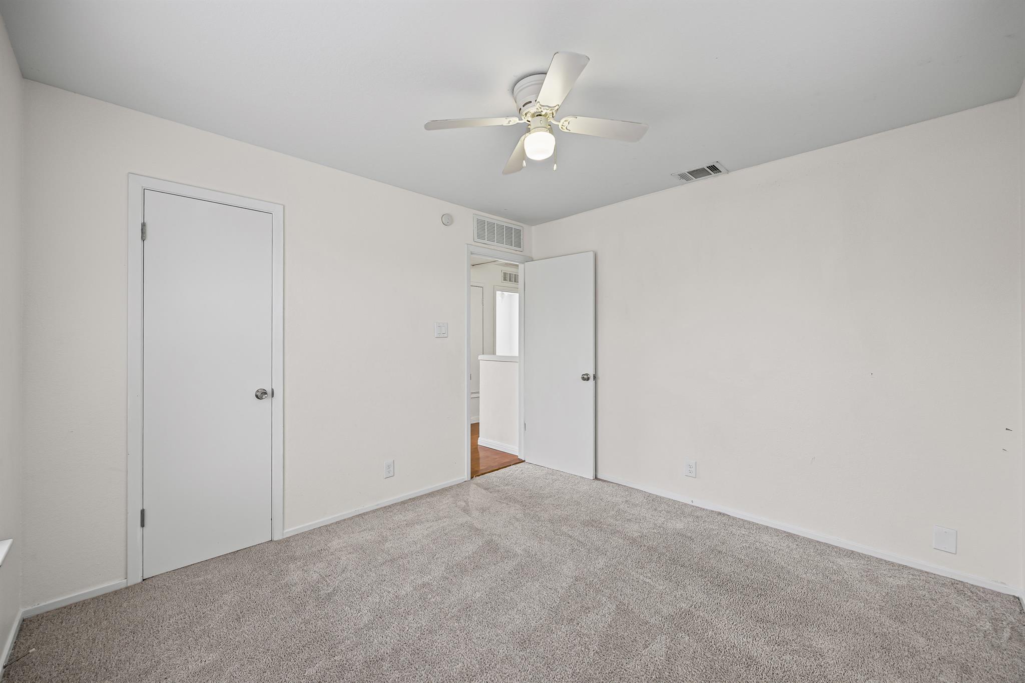 300 Blackson Ave