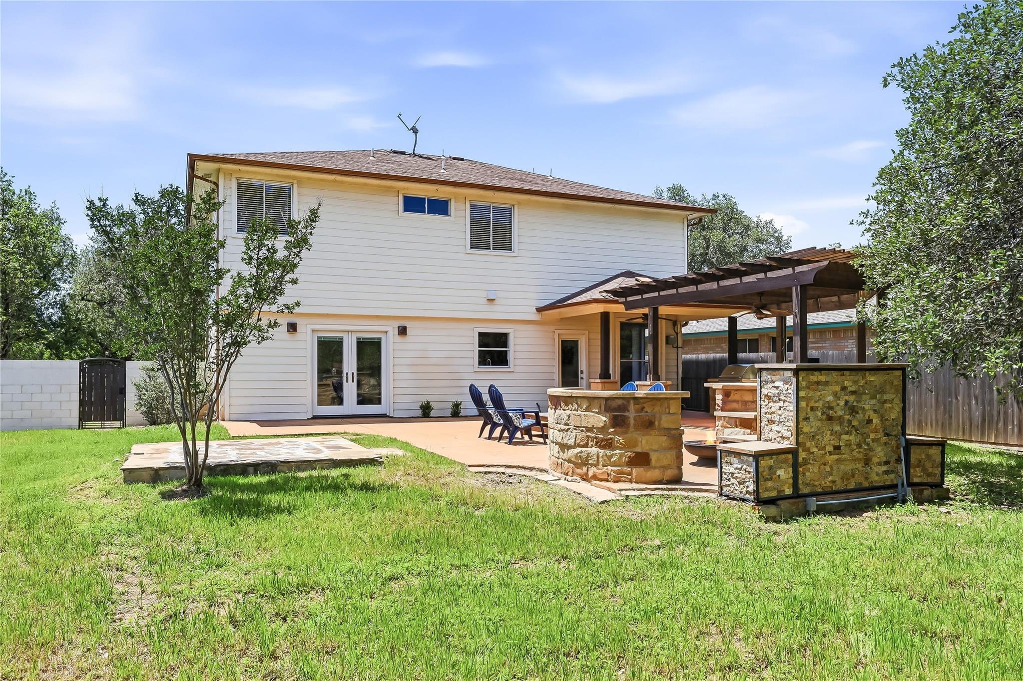 4400 Chickasaw CT
