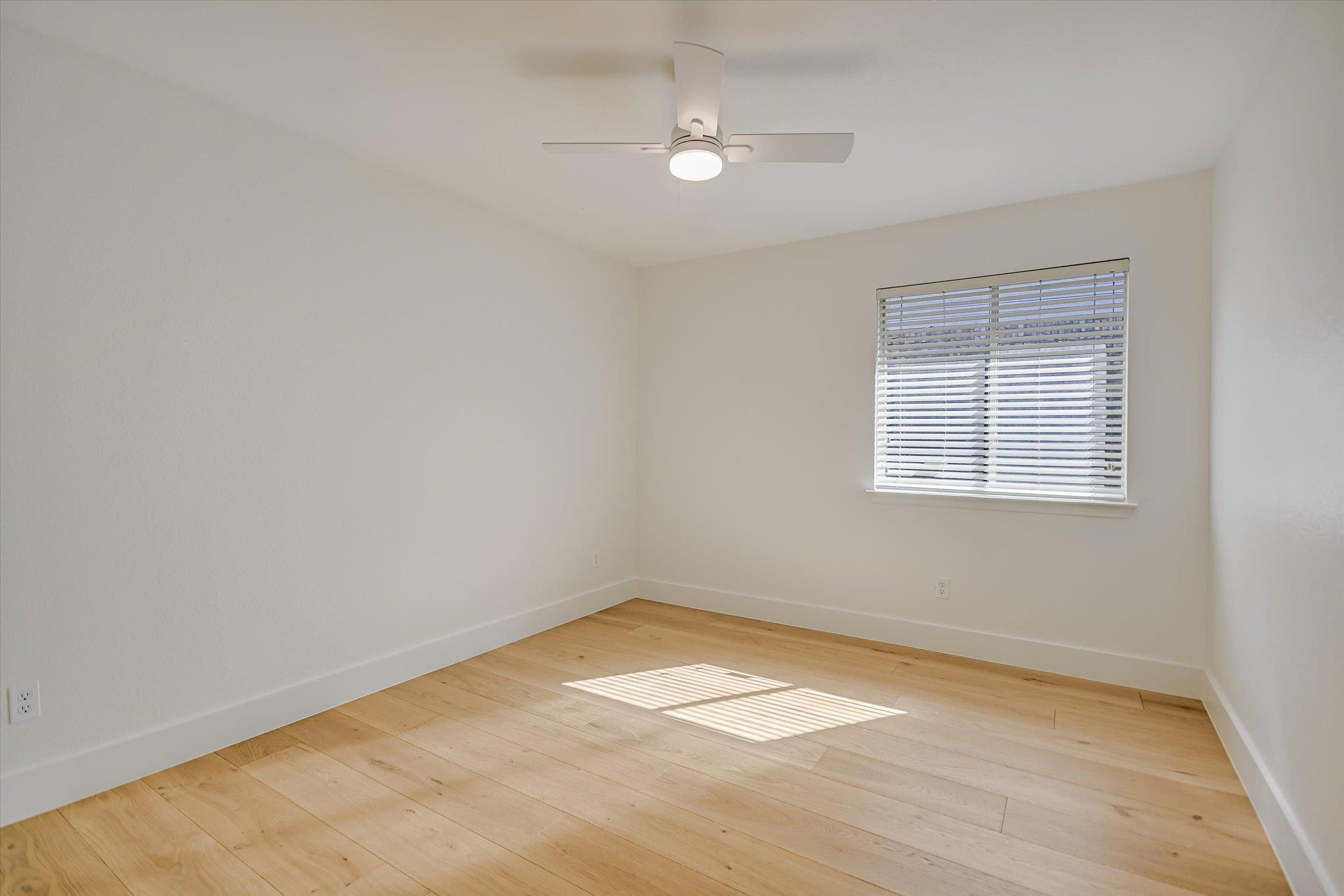 8909 Lanna Bluff LOOP